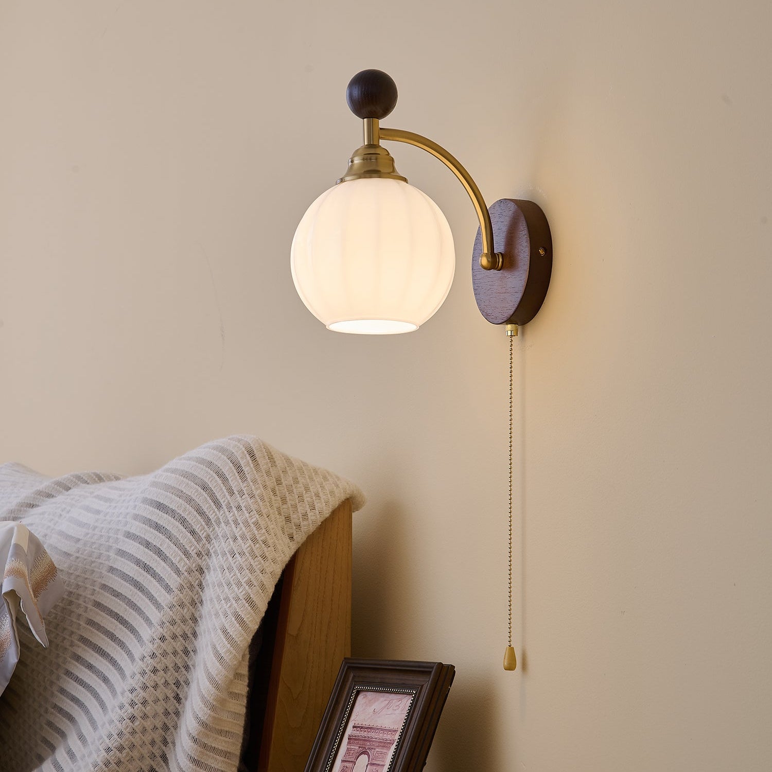 Claredo Wall Light