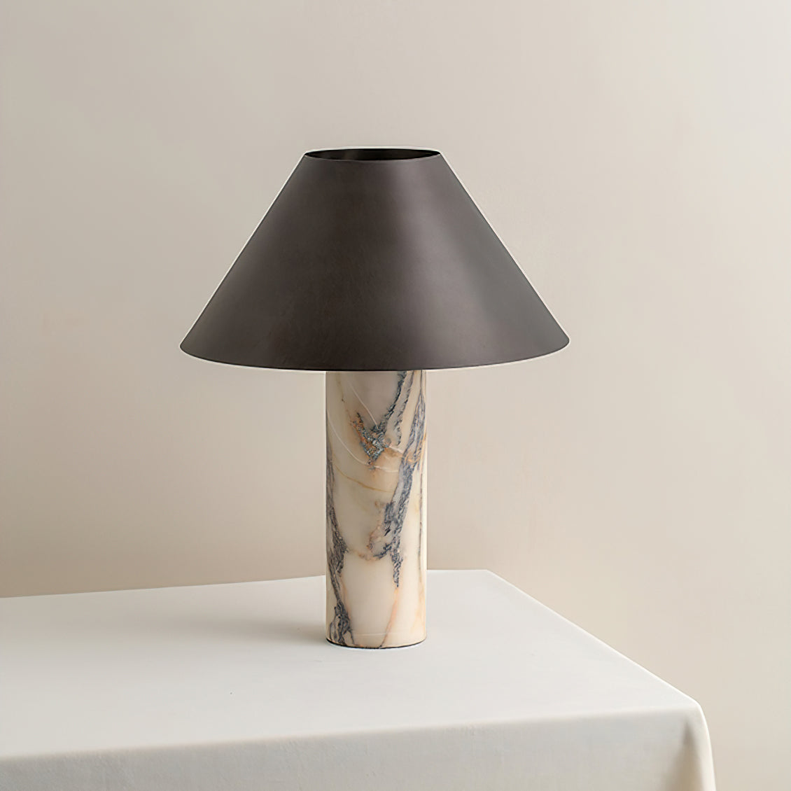 Jormicove Table Lamp