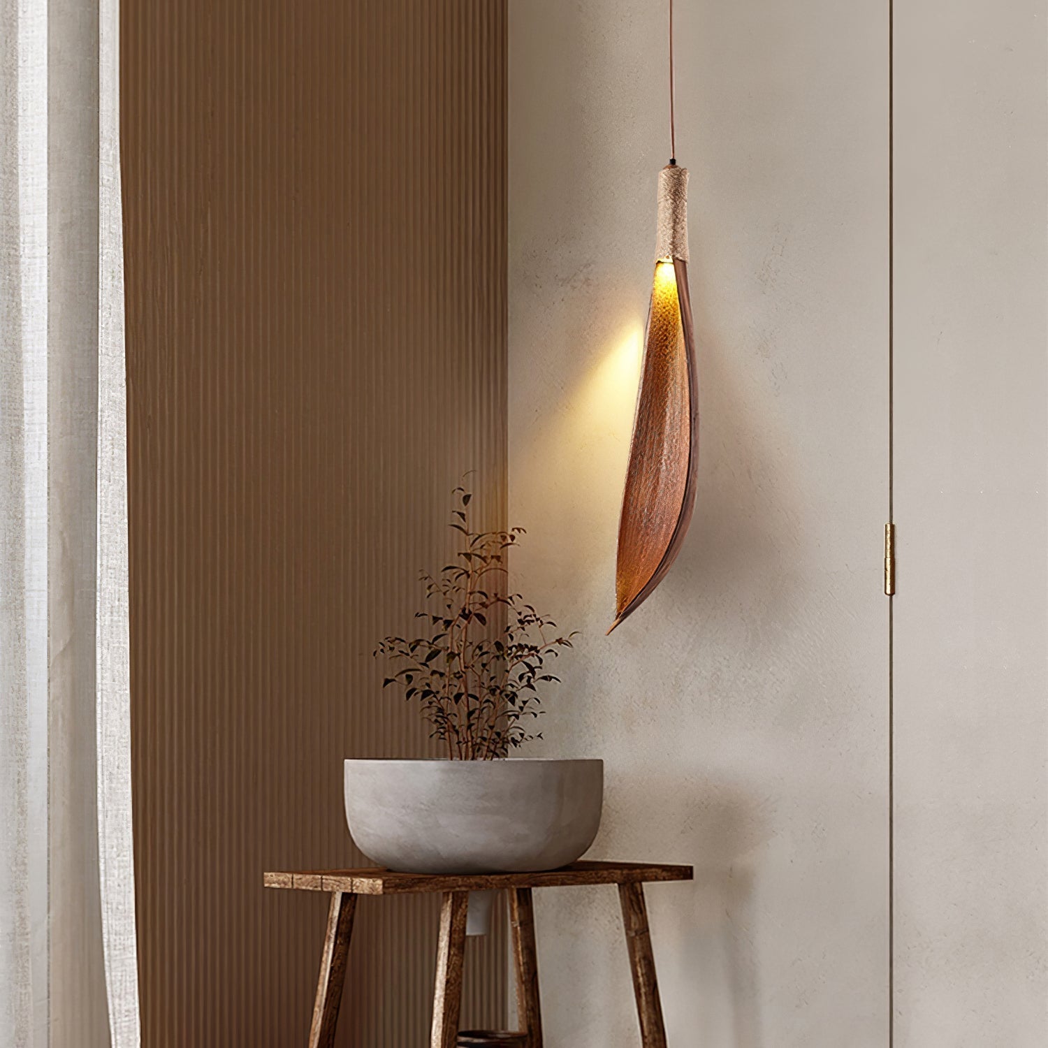 Cocos Leaf Pendant Light