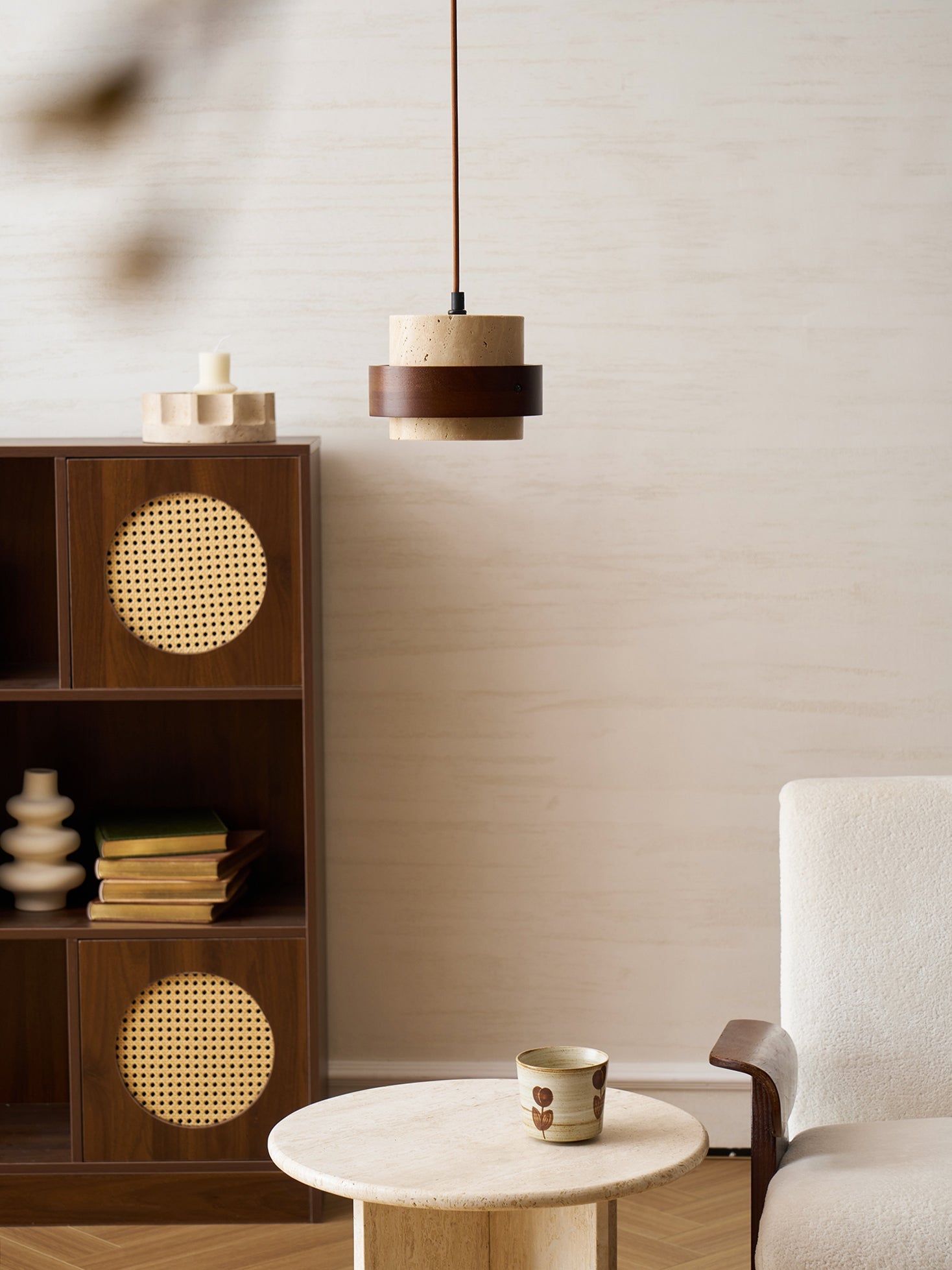 Jorri Pendant Light