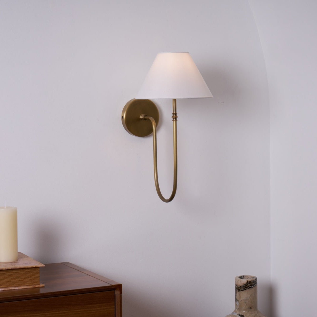 Dellon Wall Light