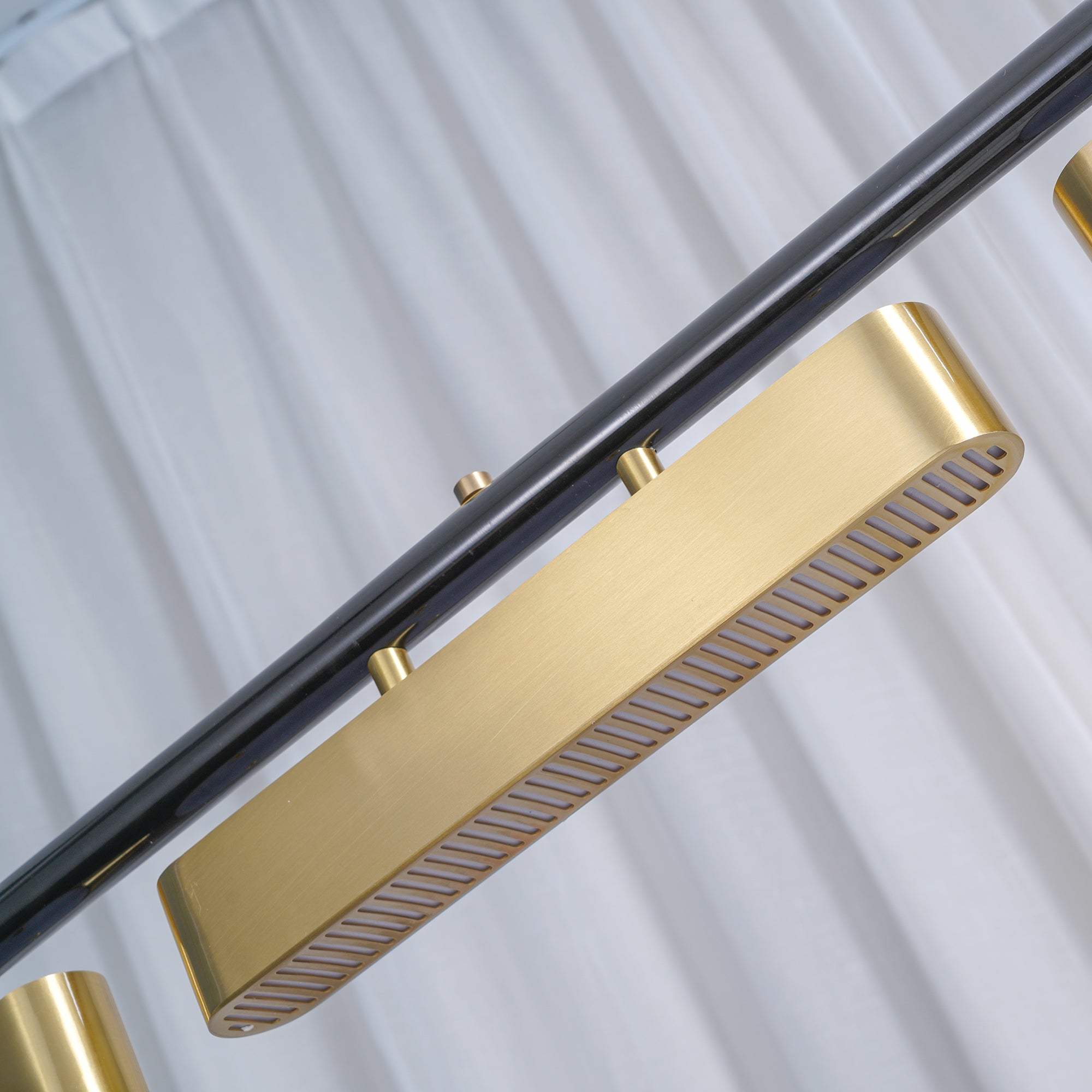 Colzyn Pendant Light