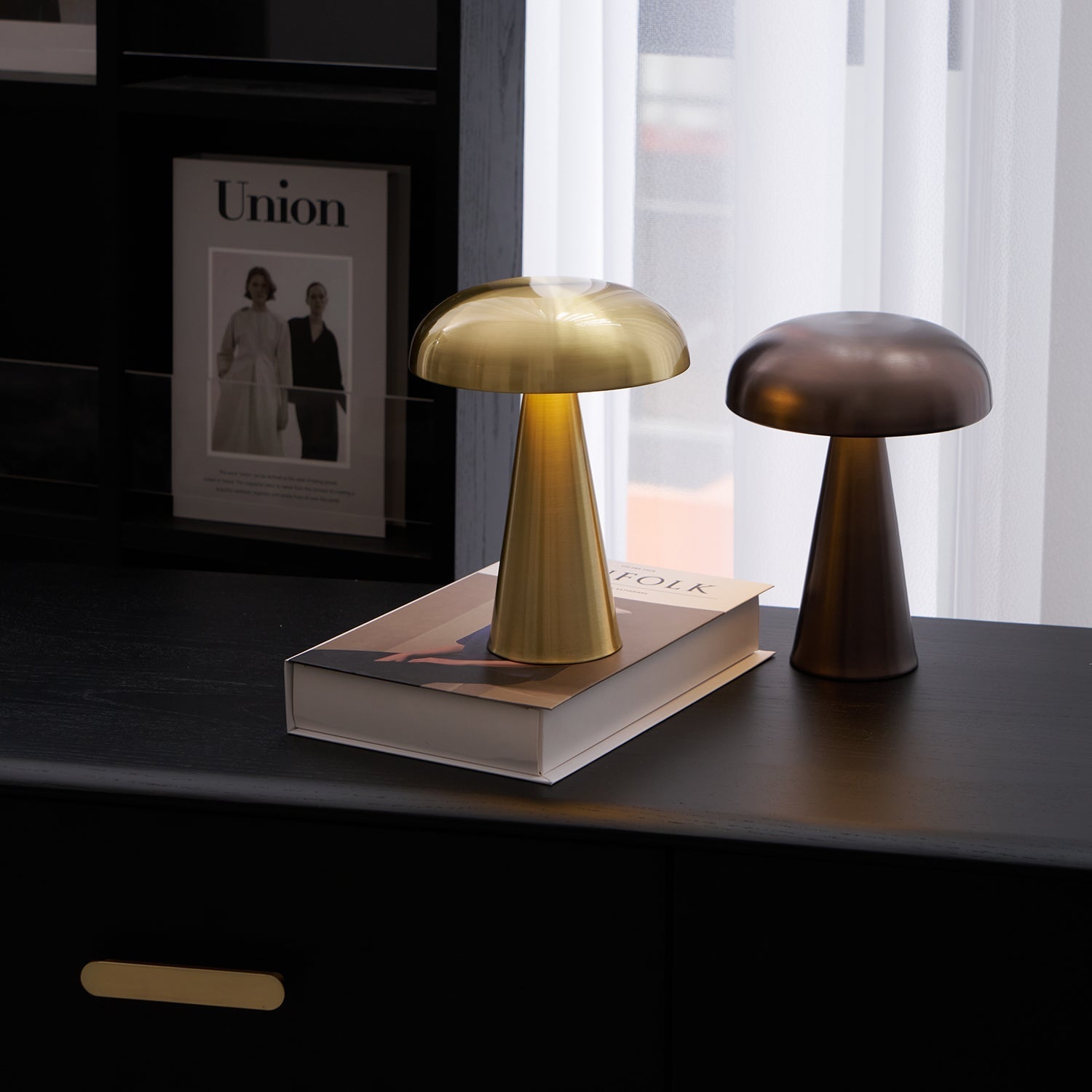 Valiro Mushroom Table Lamp