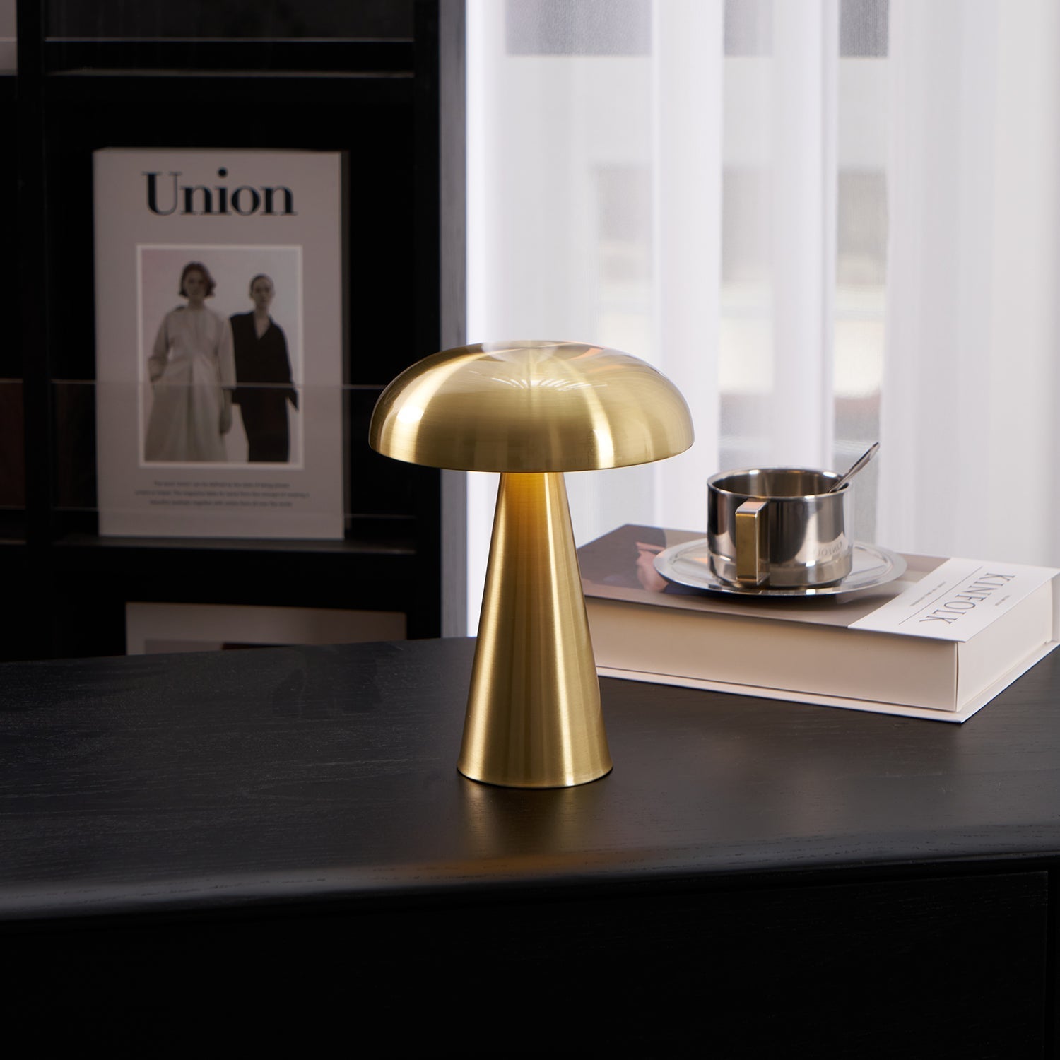 Valiro Mushroom Table Lamp