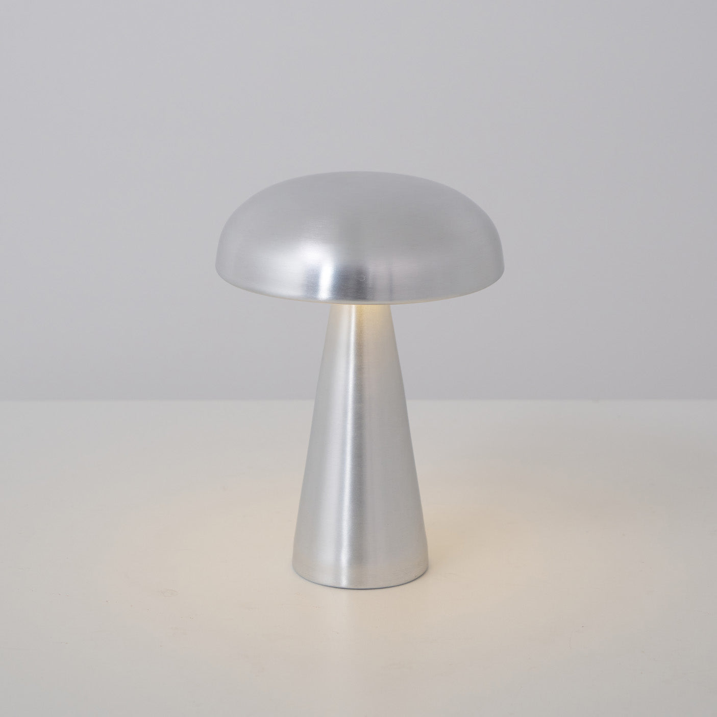 Valiro Mushroom Table Lamp