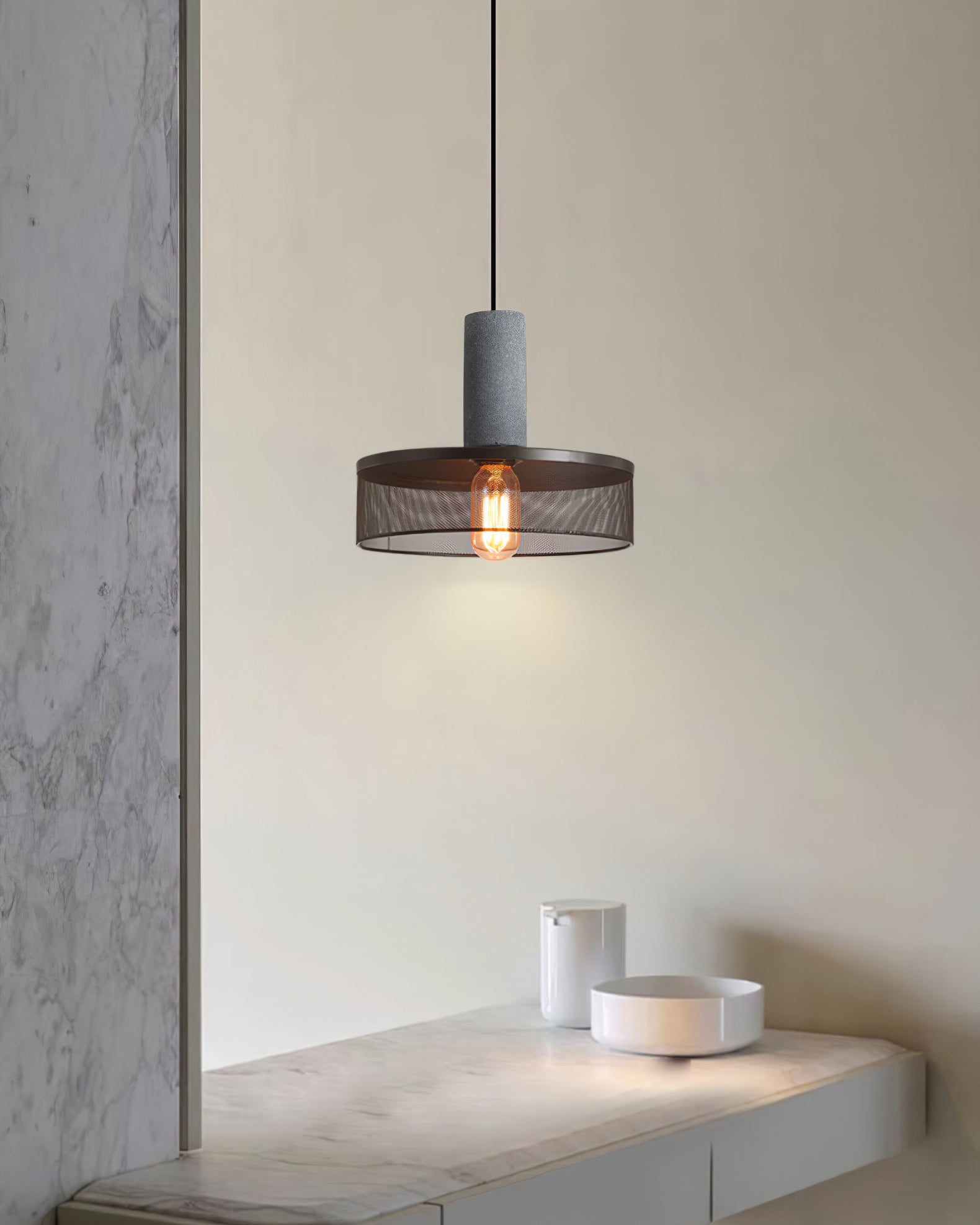 Finoney Pendant Light