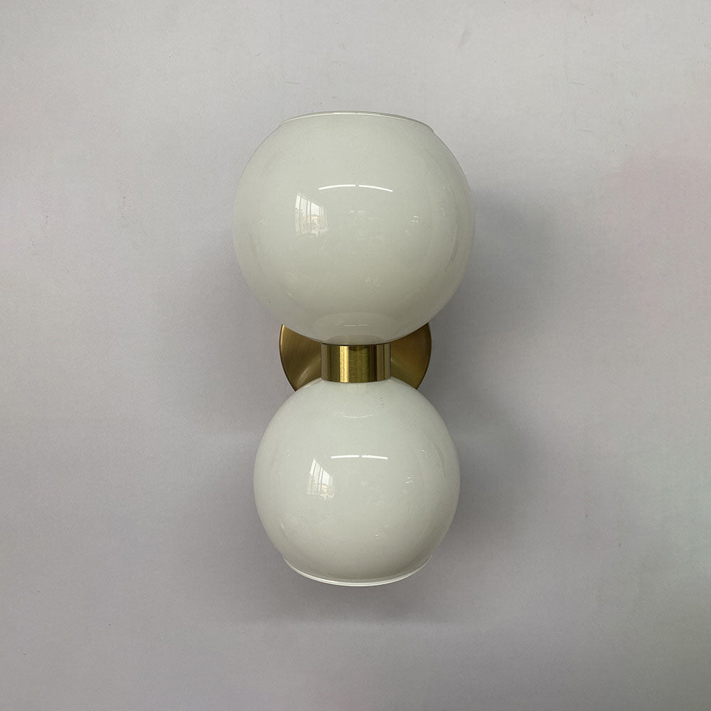 Vesari Wall Light
