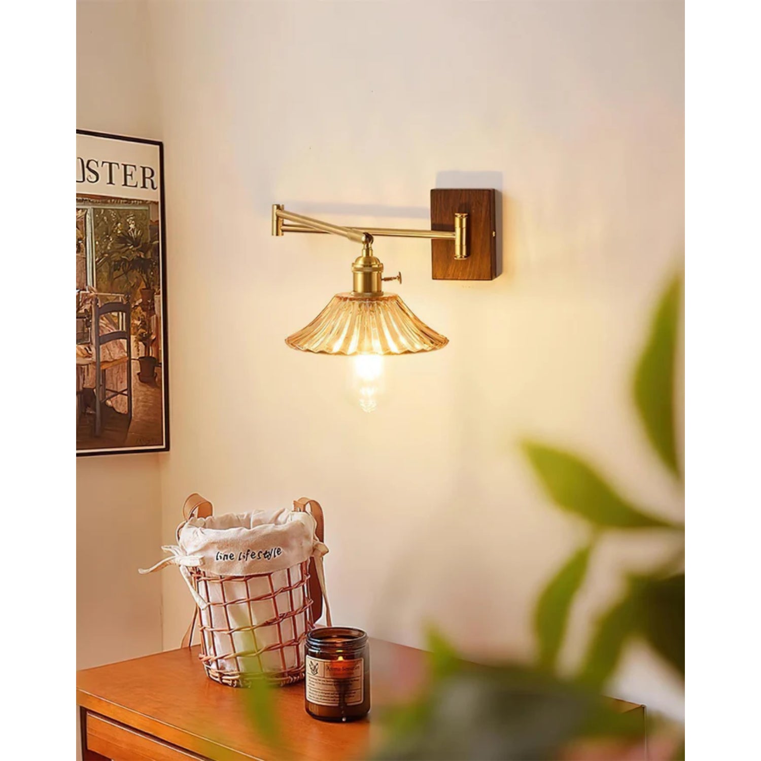 Celeve Wall Light