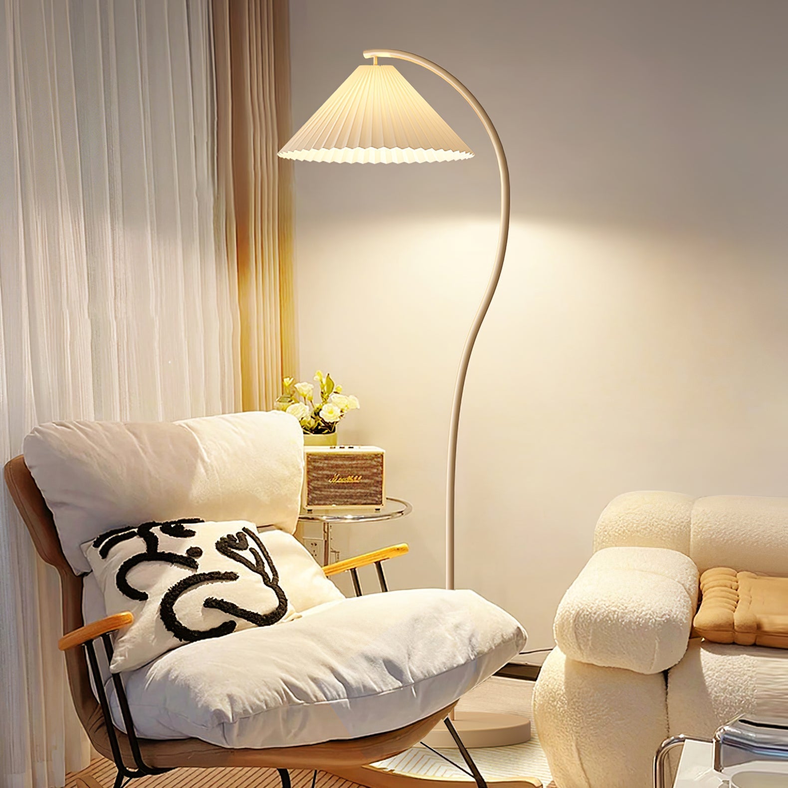 Serini Floor Lamp