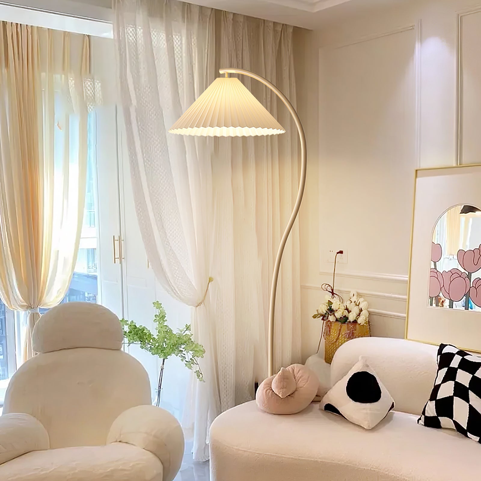 Serini Floor Lamp