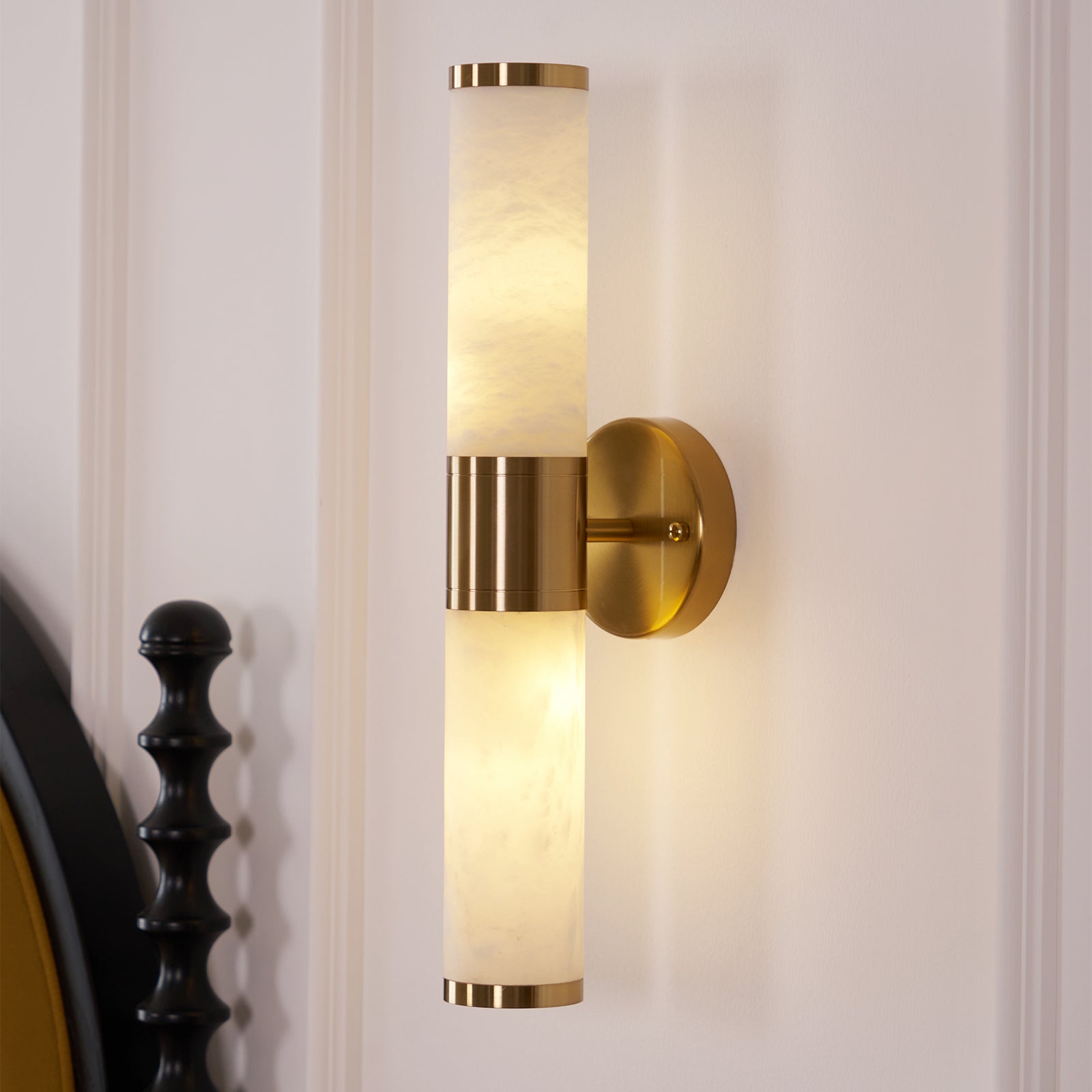 Tanzelo Alabaster Wall Light