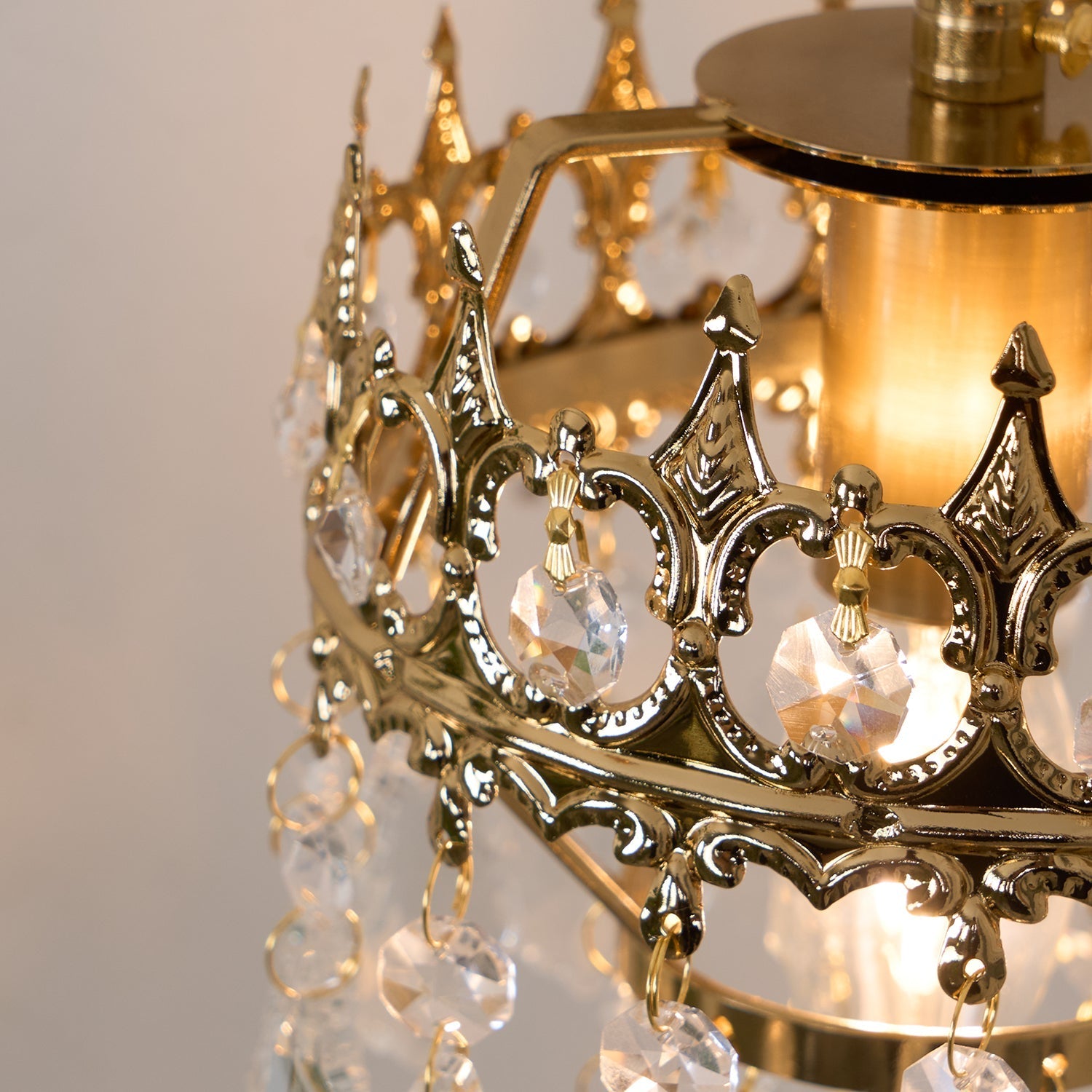 Covessa Wall Light