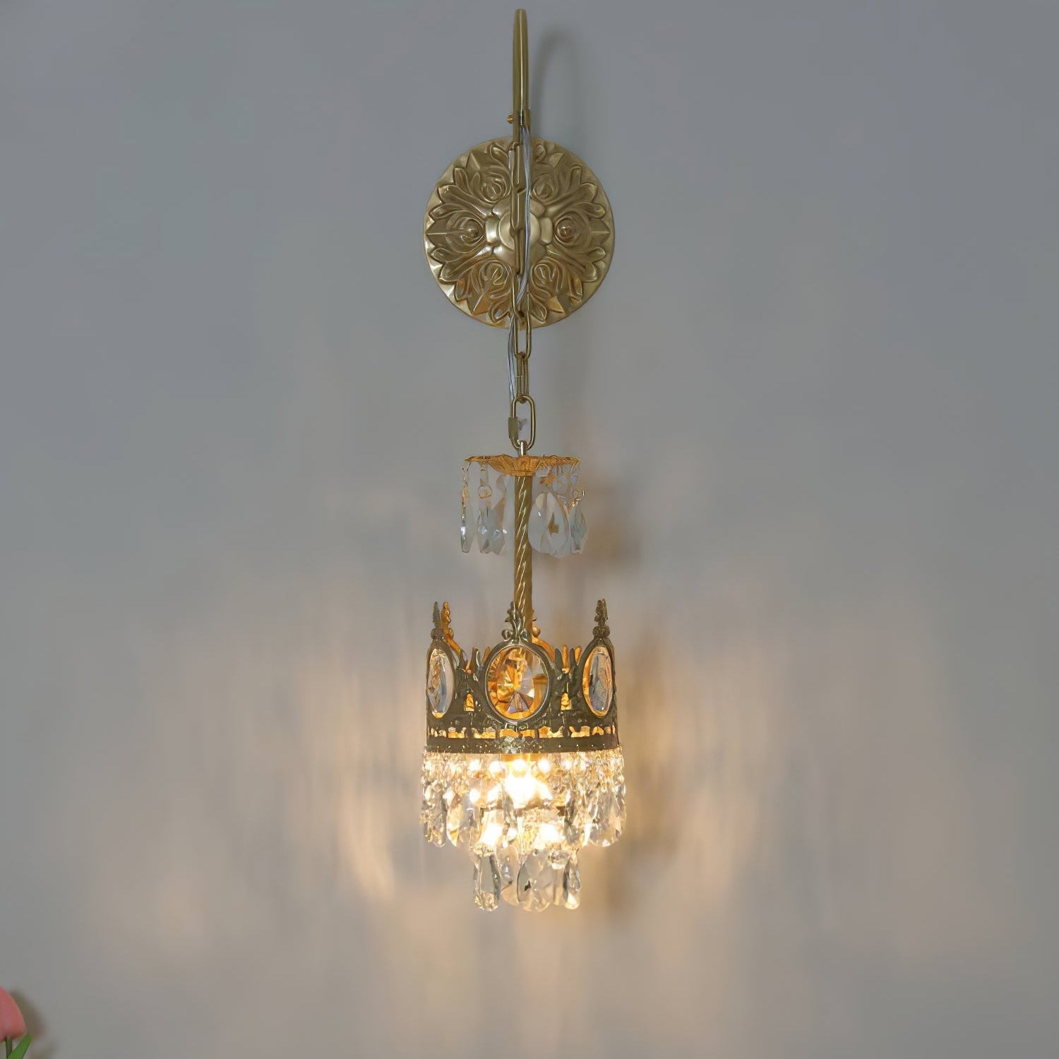 Qelin Crystal Crown Wall Light