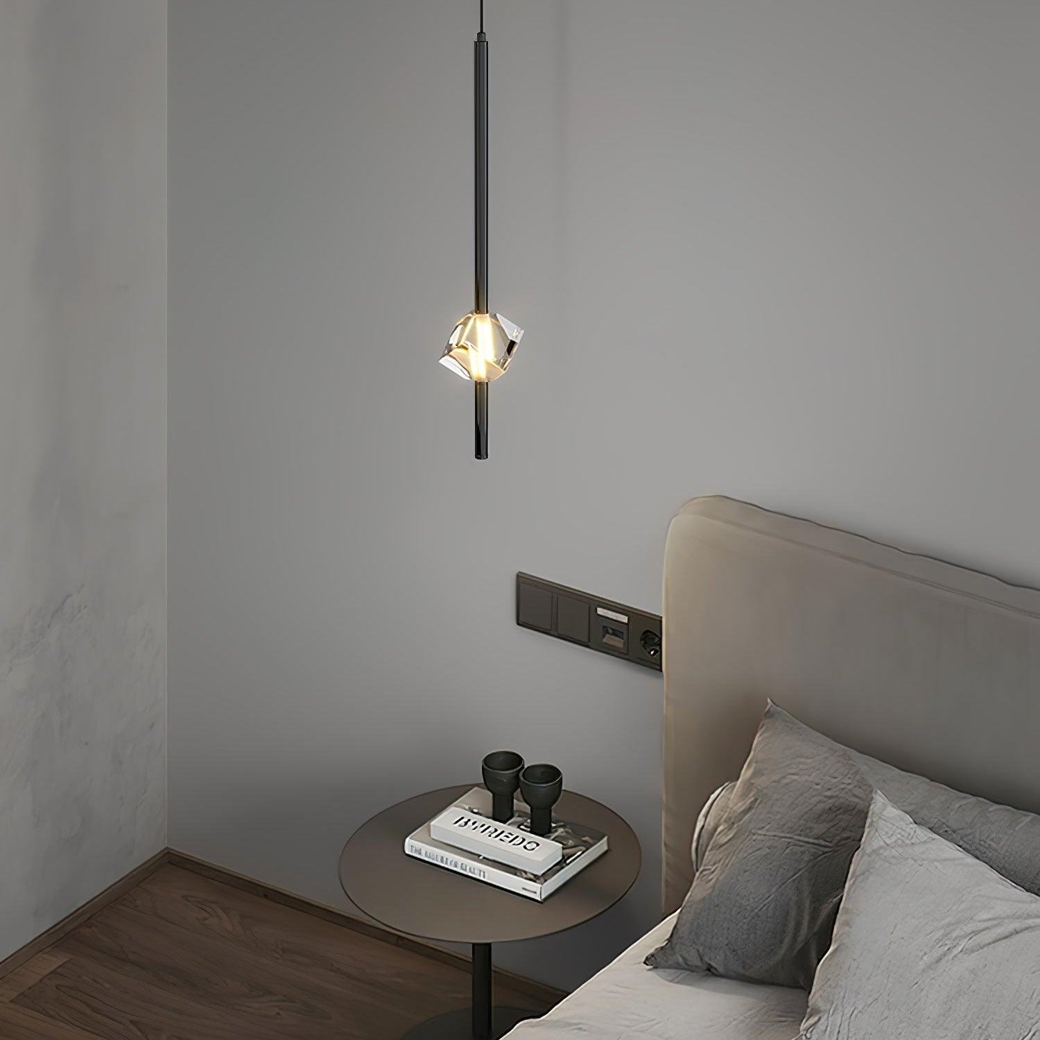 Cyno Pendant Light