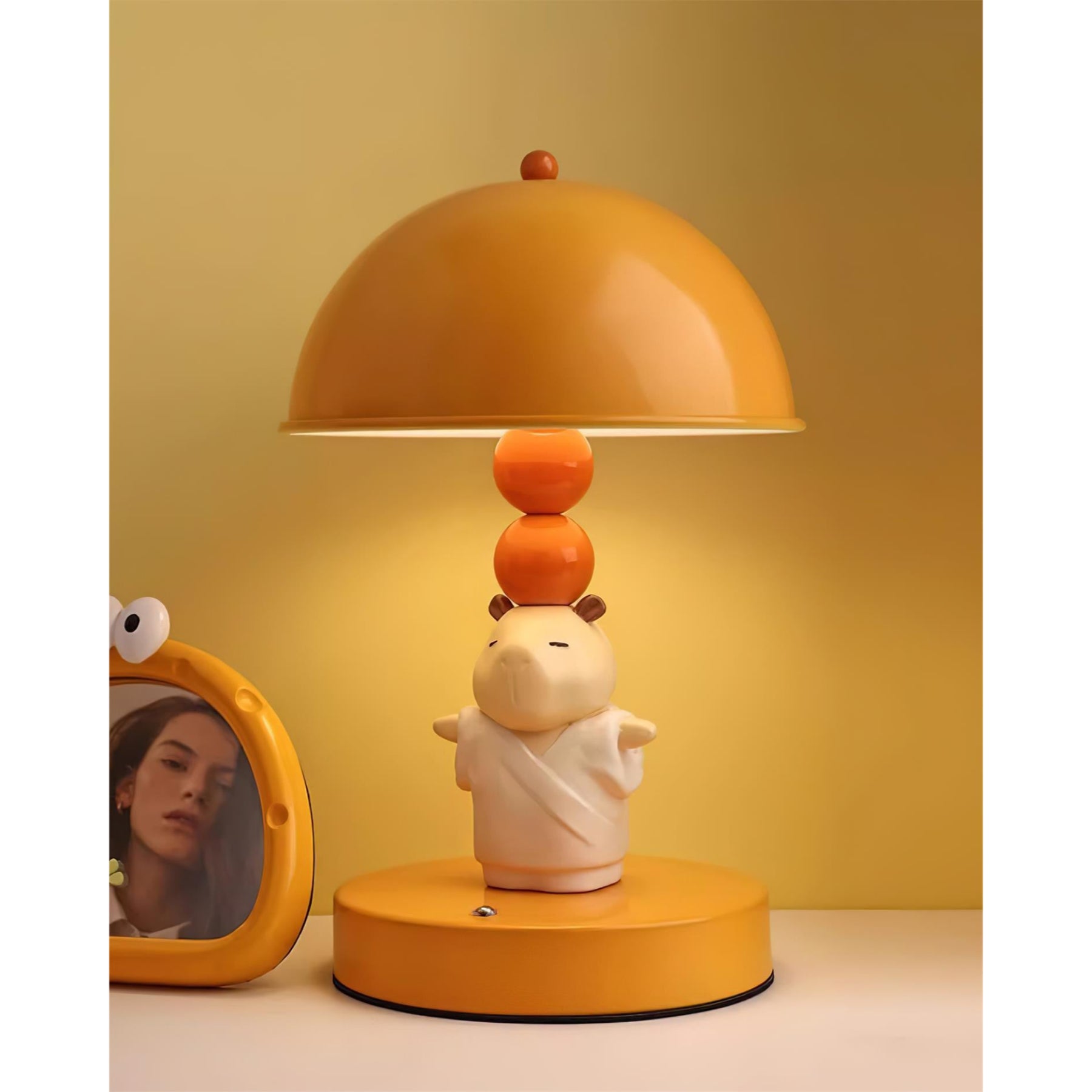 Cespibara Table Lamp