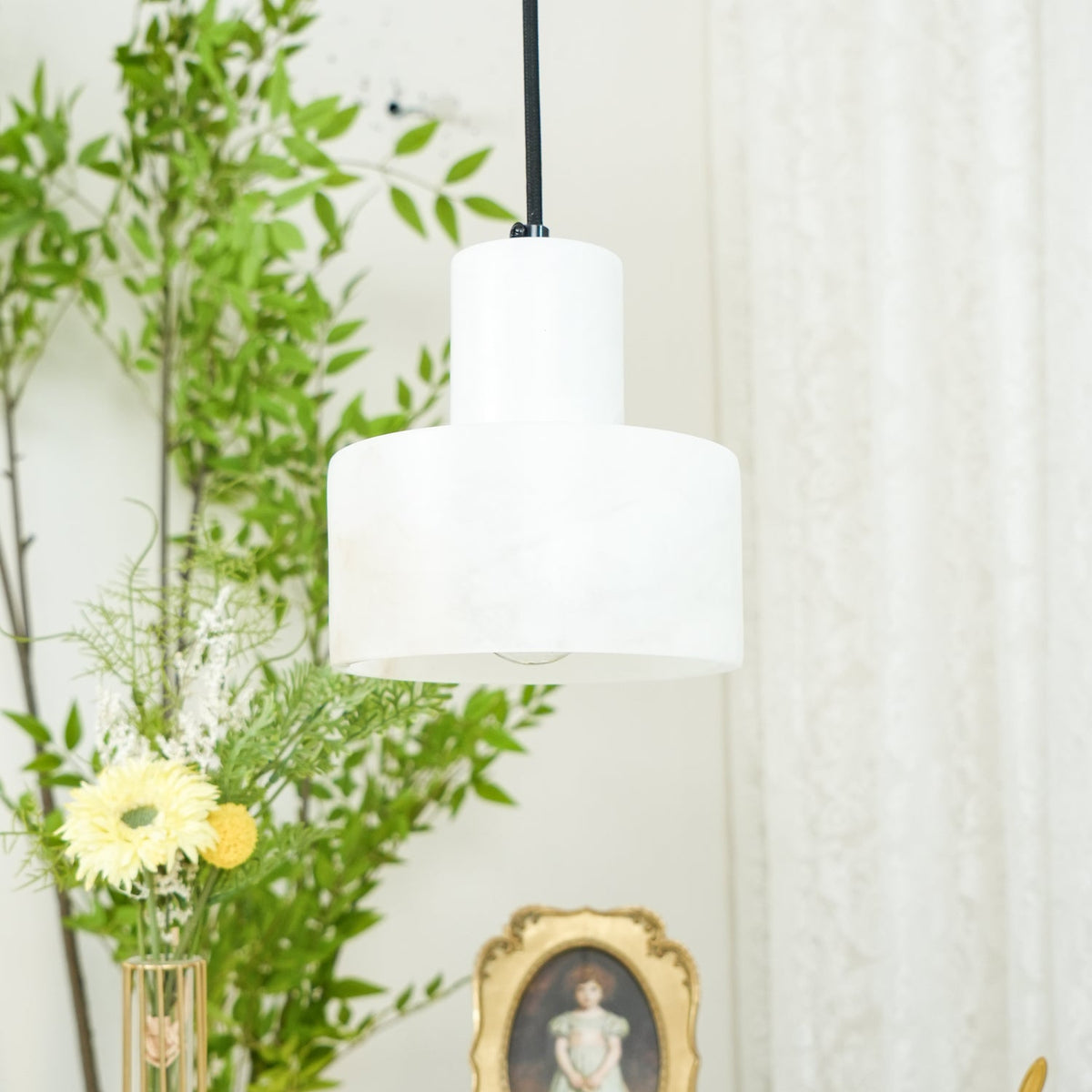 Linumere Cylindrical Pendant Light