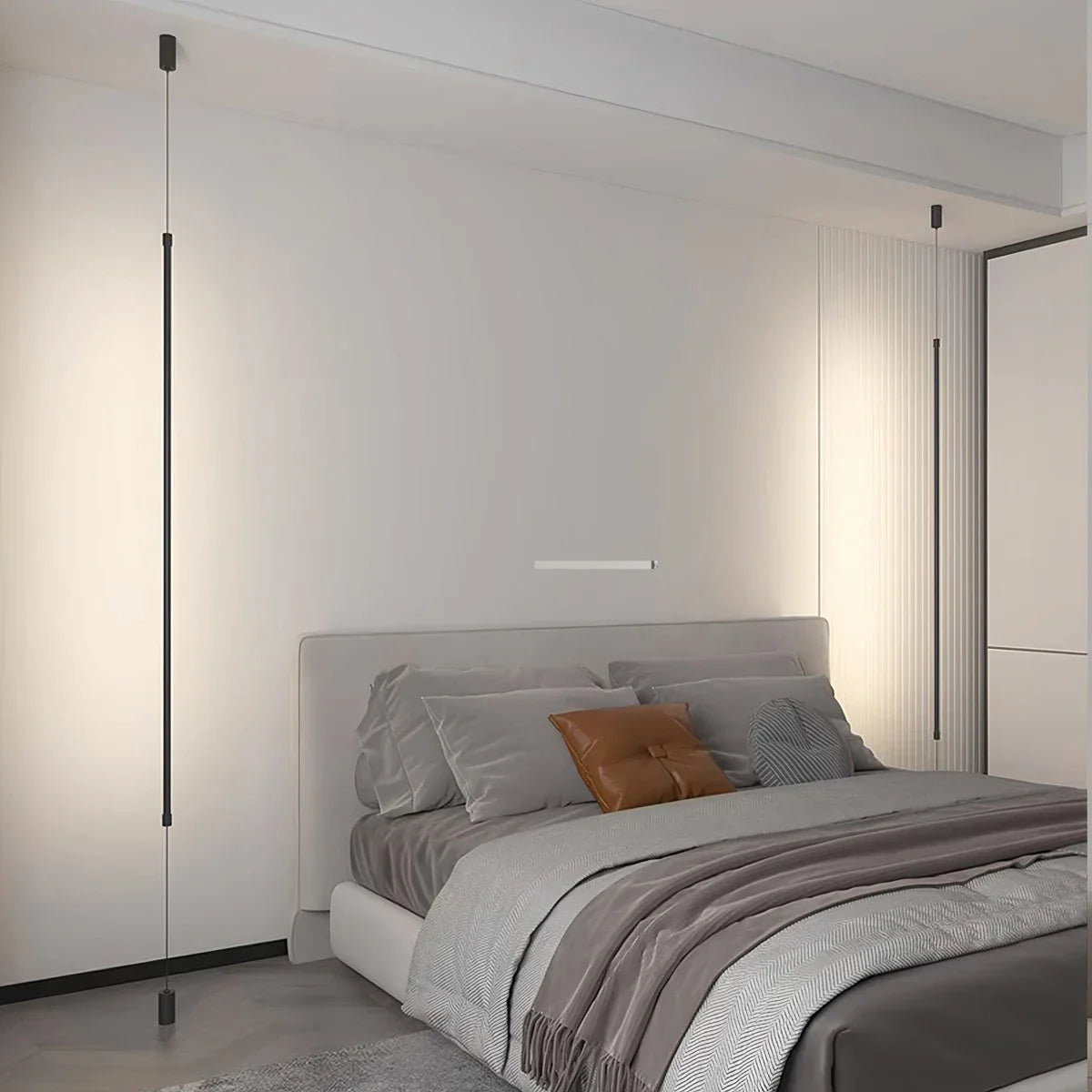 Belzon Floor to Ceiling Light