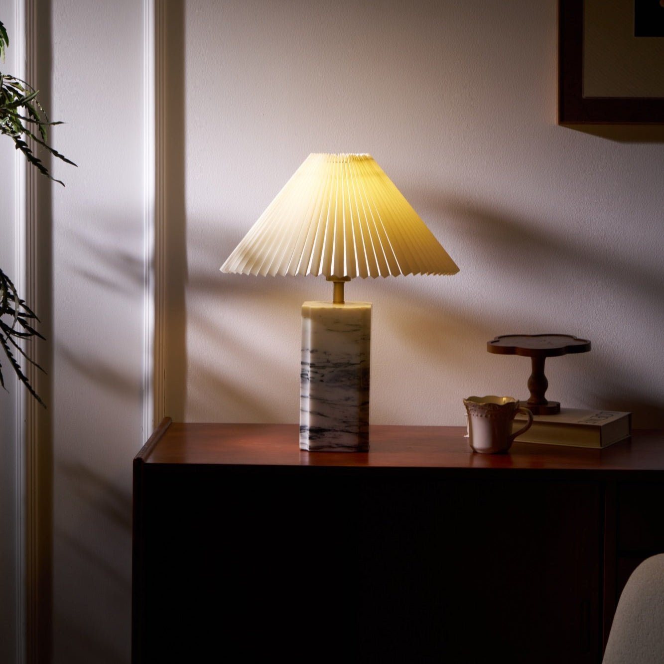 Belmeni Marble Table Lamp