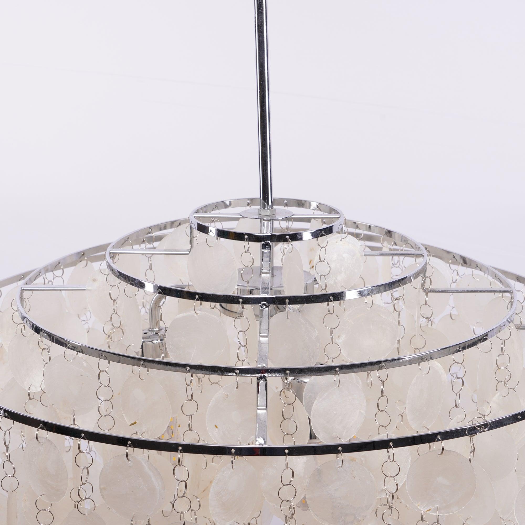 Qanserrino Chandelier