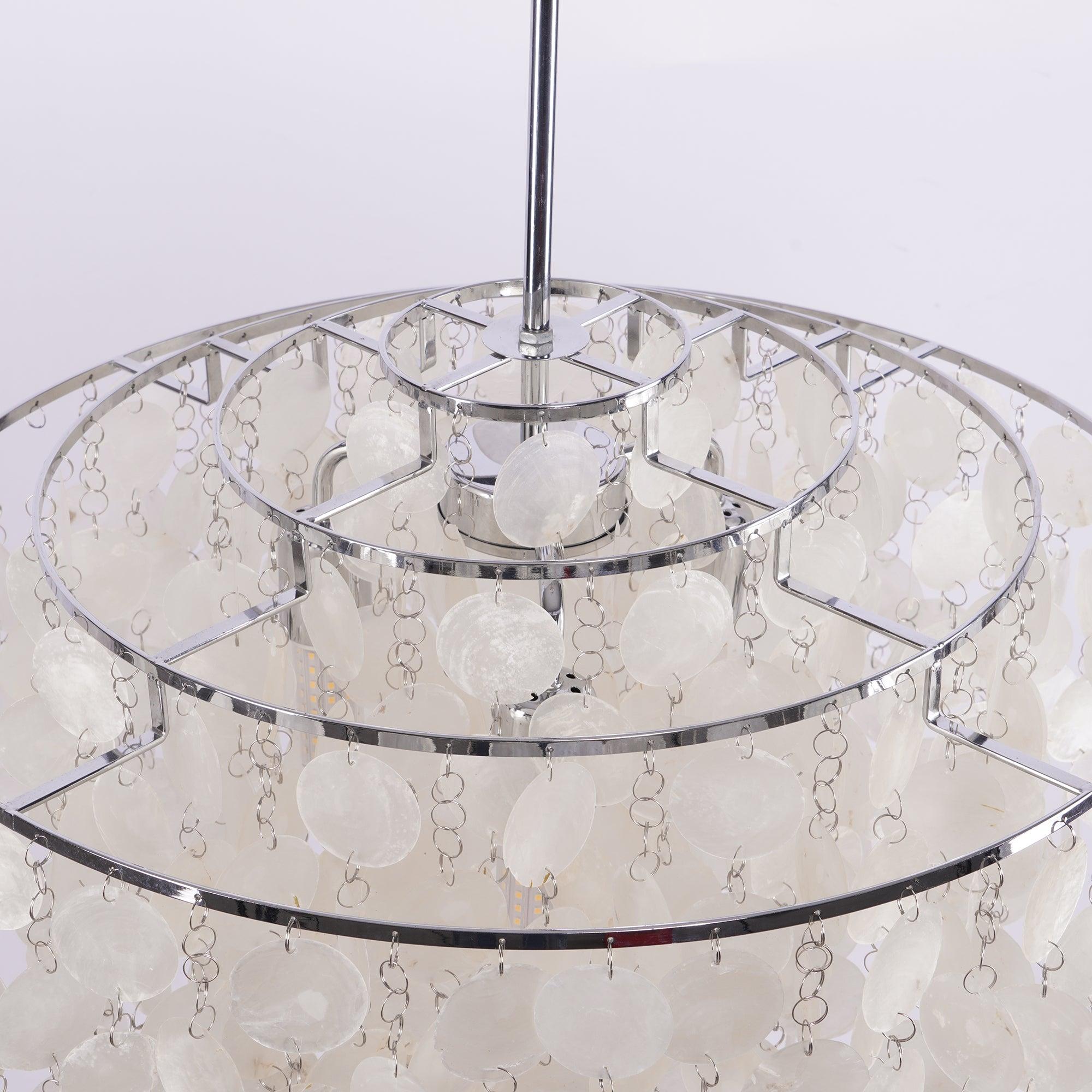 Qanserrino Chandelier