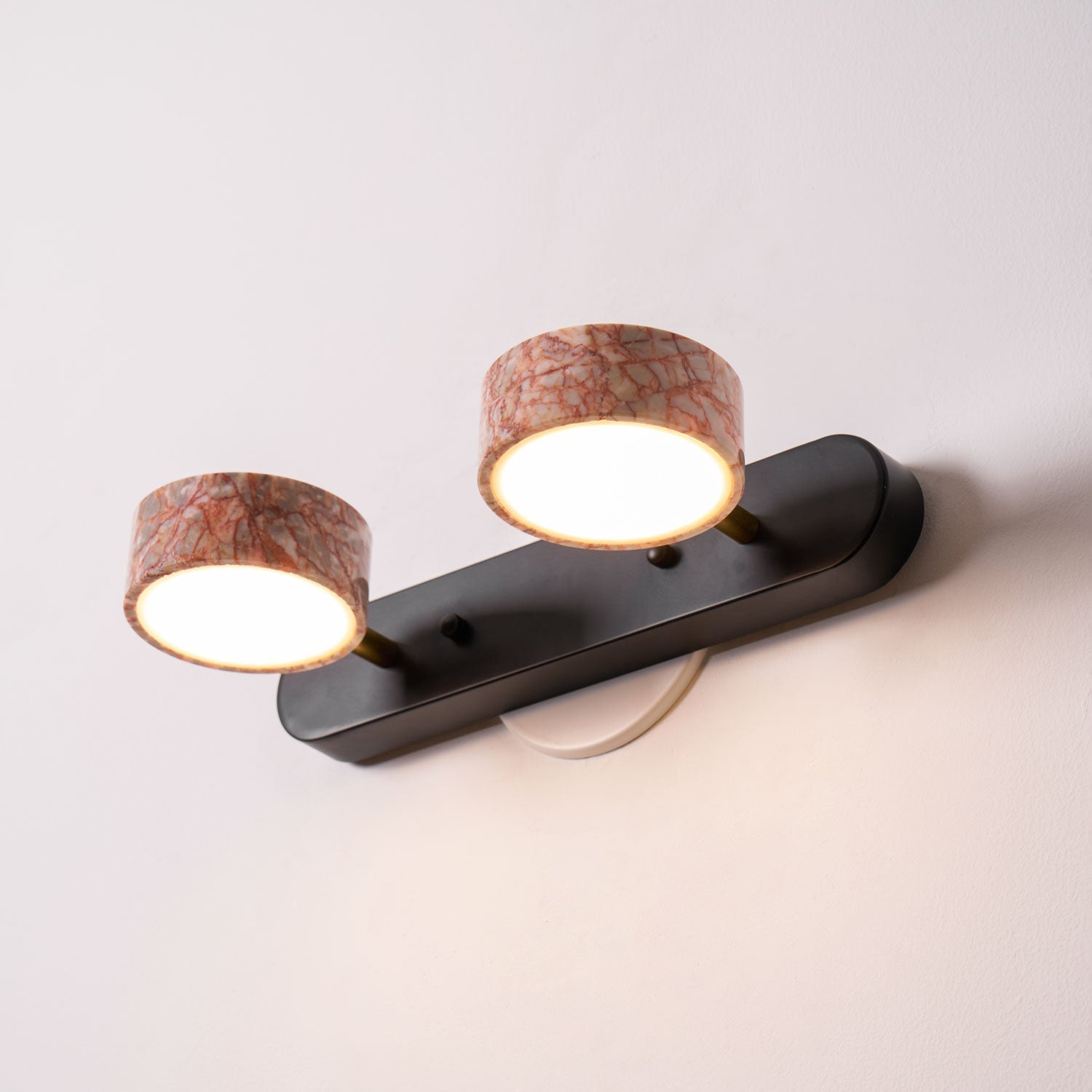 Meo Vamisy Wall Light