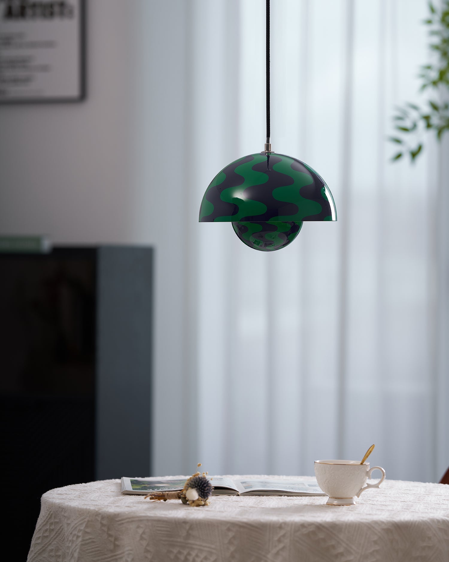 Yaroey Dome Pendant Light