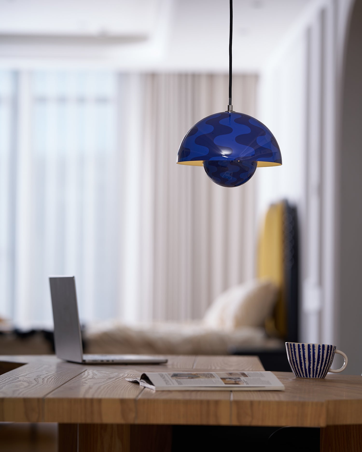 Yaroey Dome Pendant Light