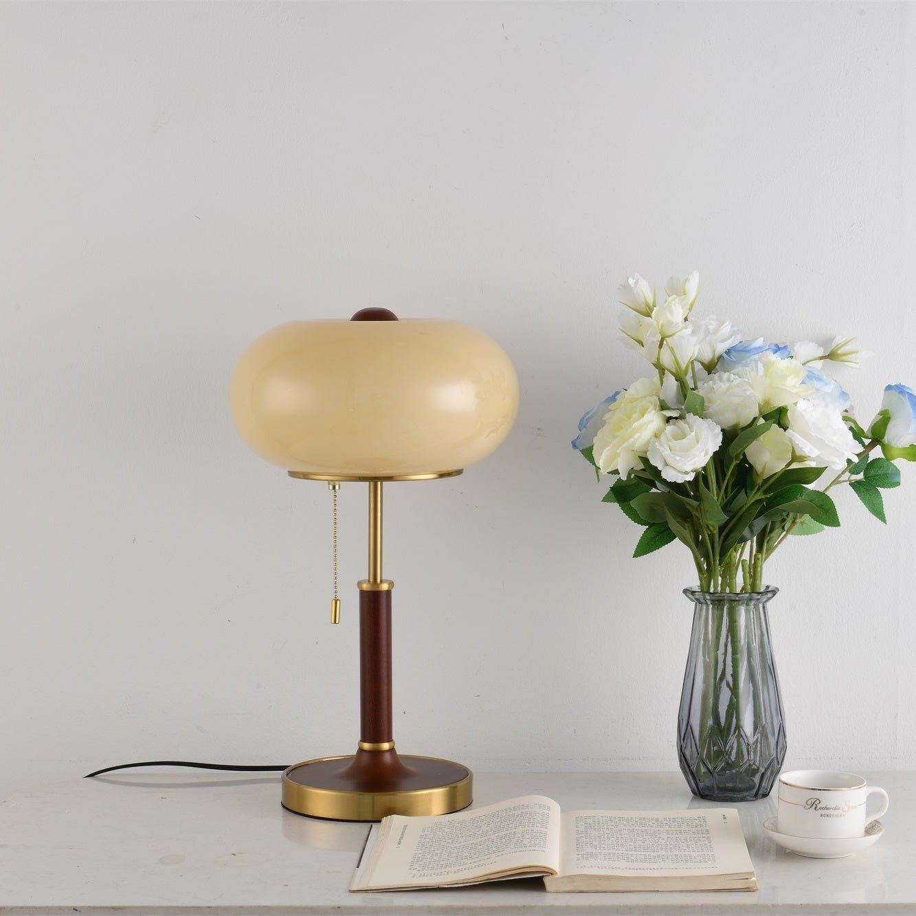 Domelora Table Lamp