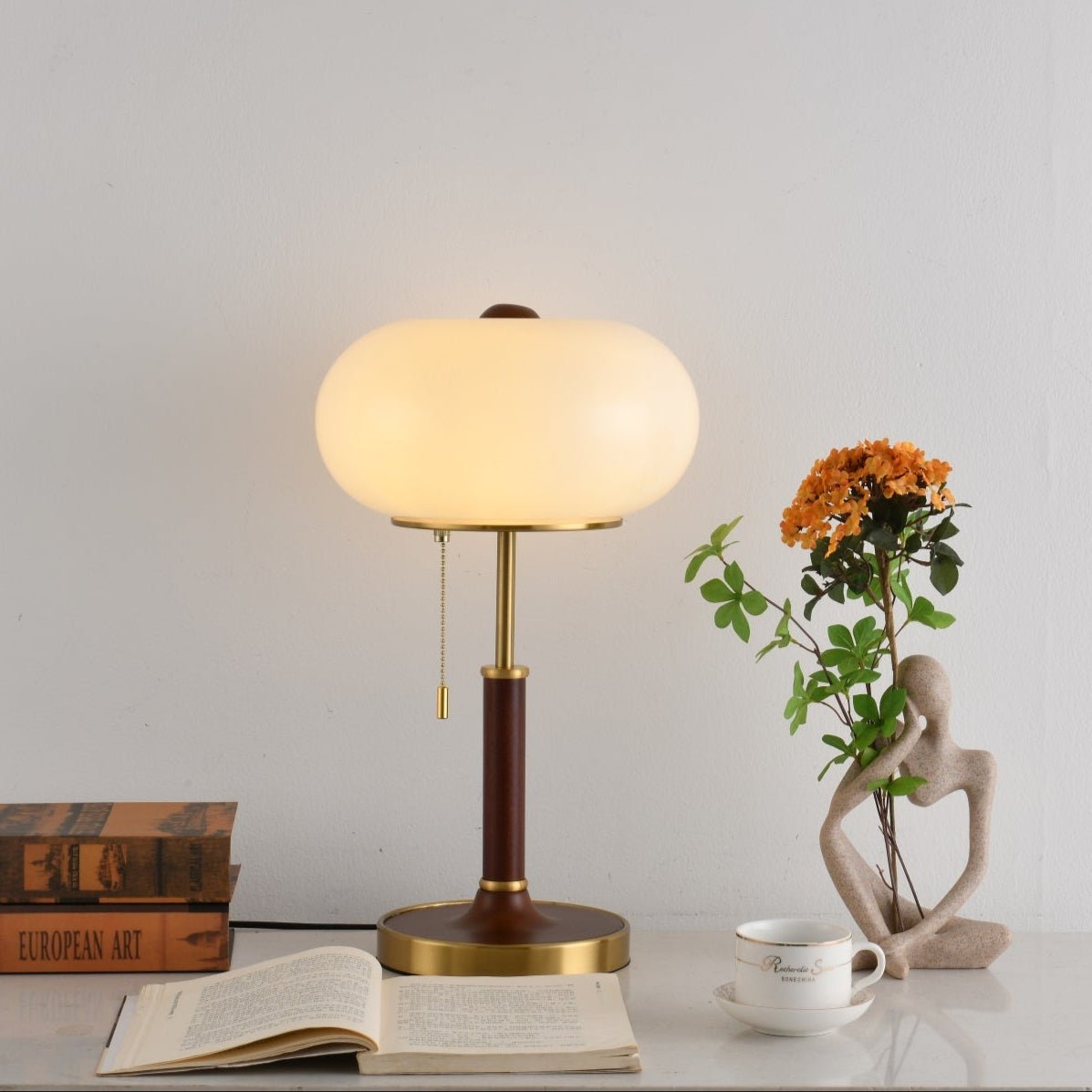 Domelora Table Lamp
