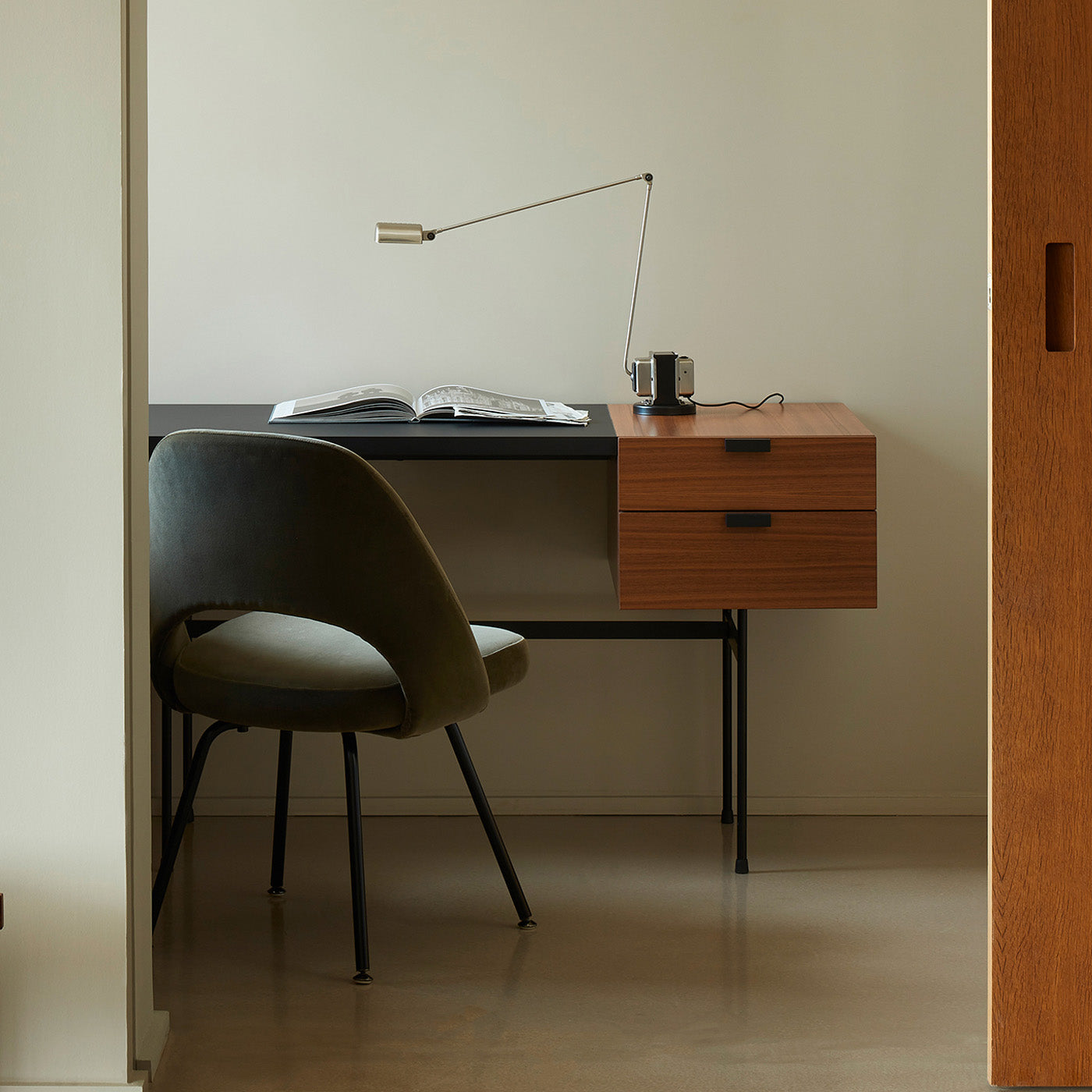 Linvi Table Lamp