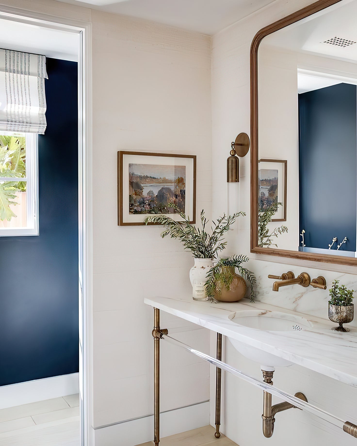 Solay Wall Light