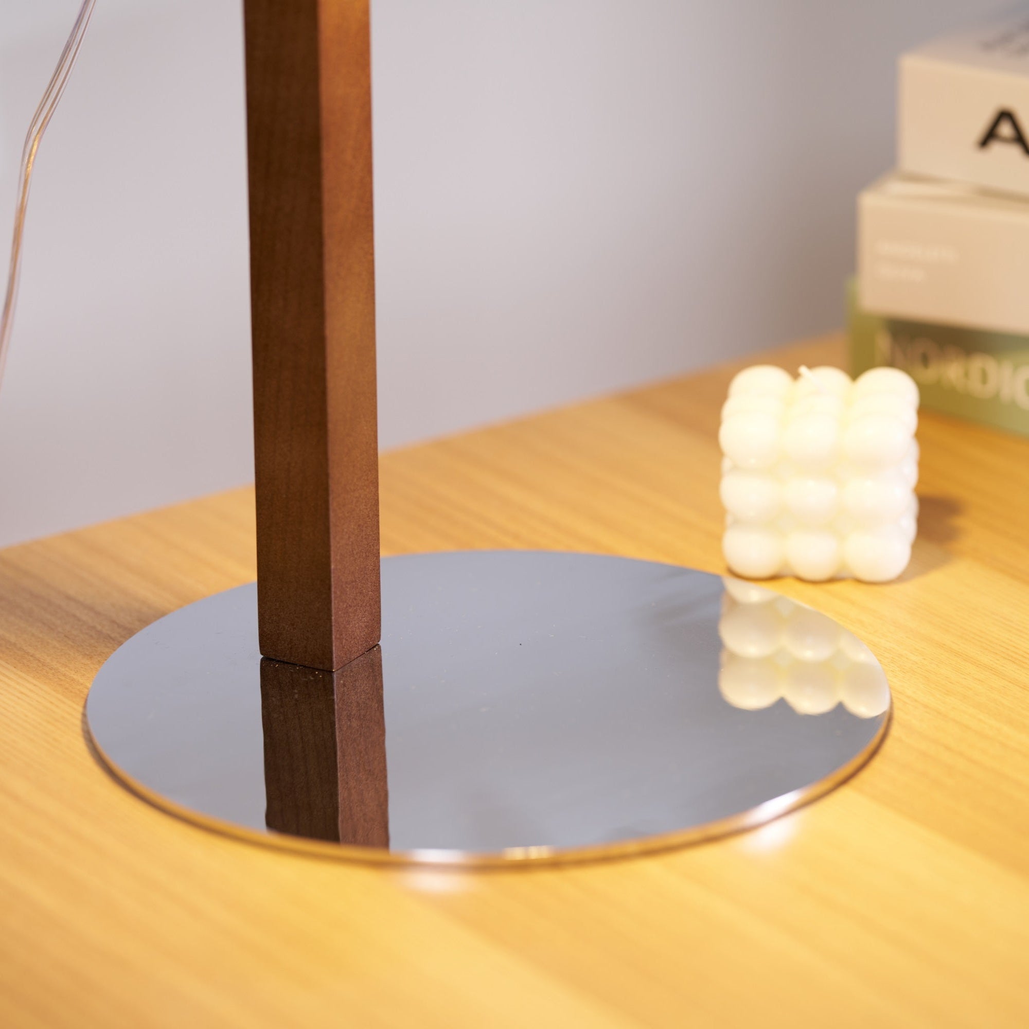 Komoha Table Lamp