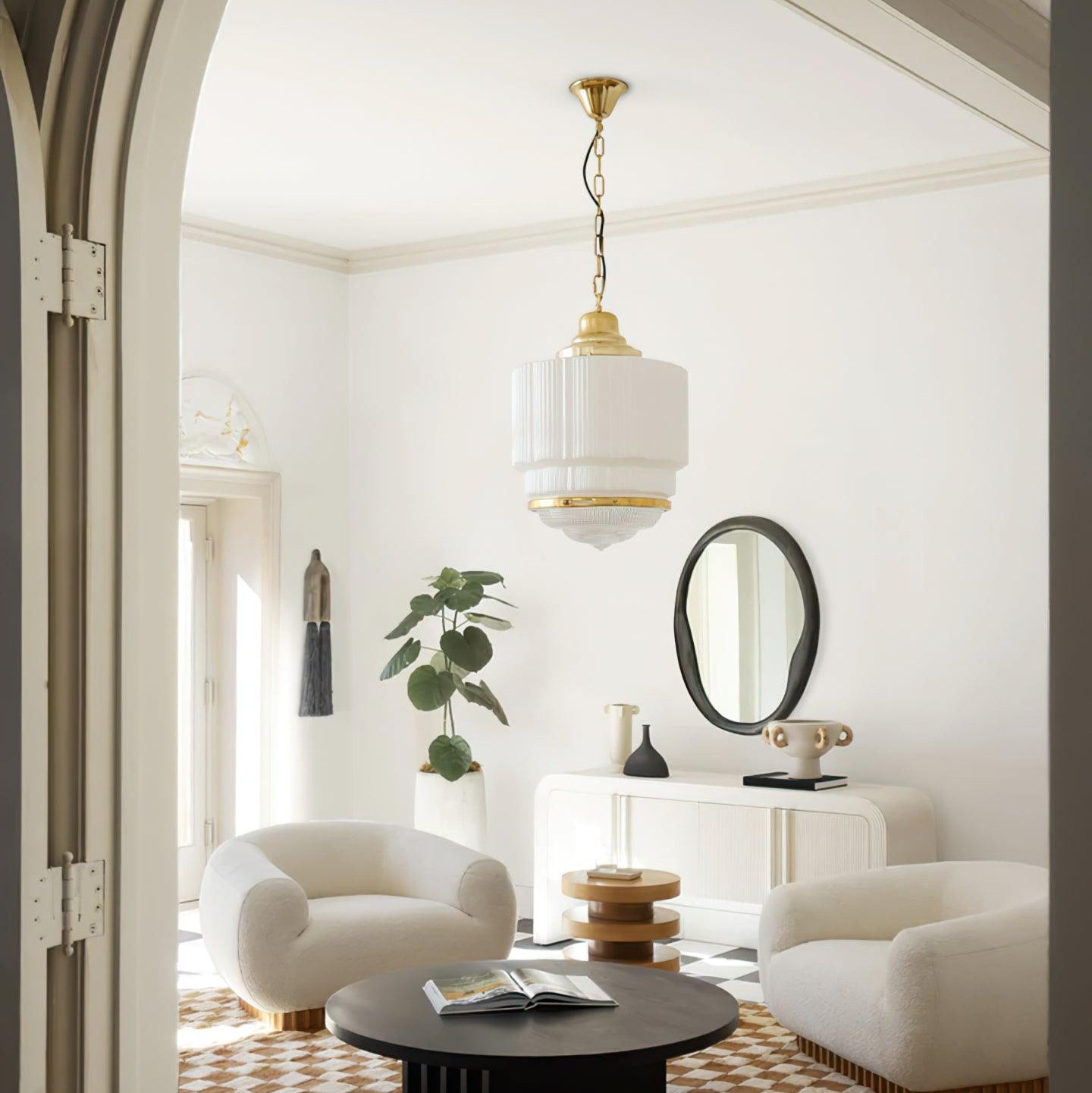 Rilocae Pendant Light