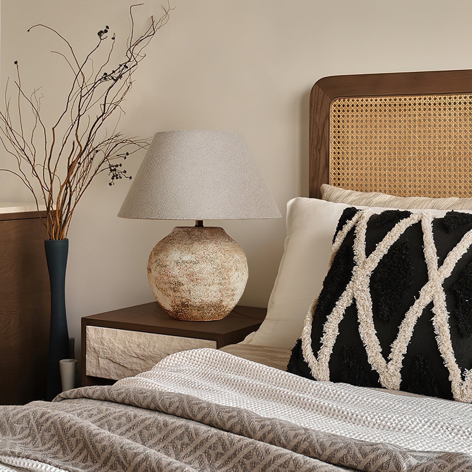 Sandys Table Lamp