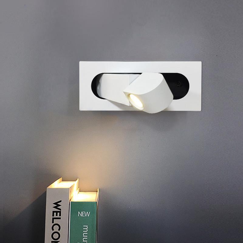 Lavlon Wall Light
