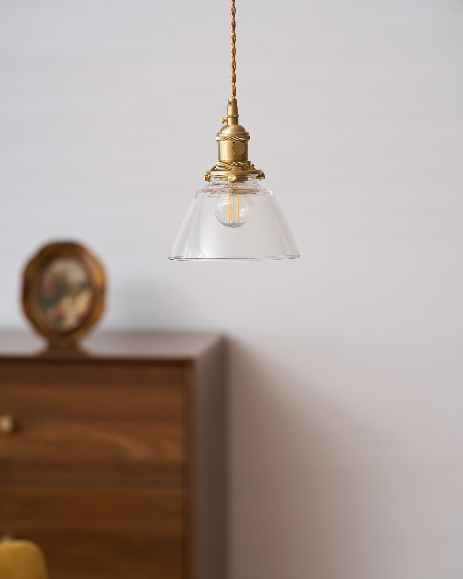 Linayor Pendant Light