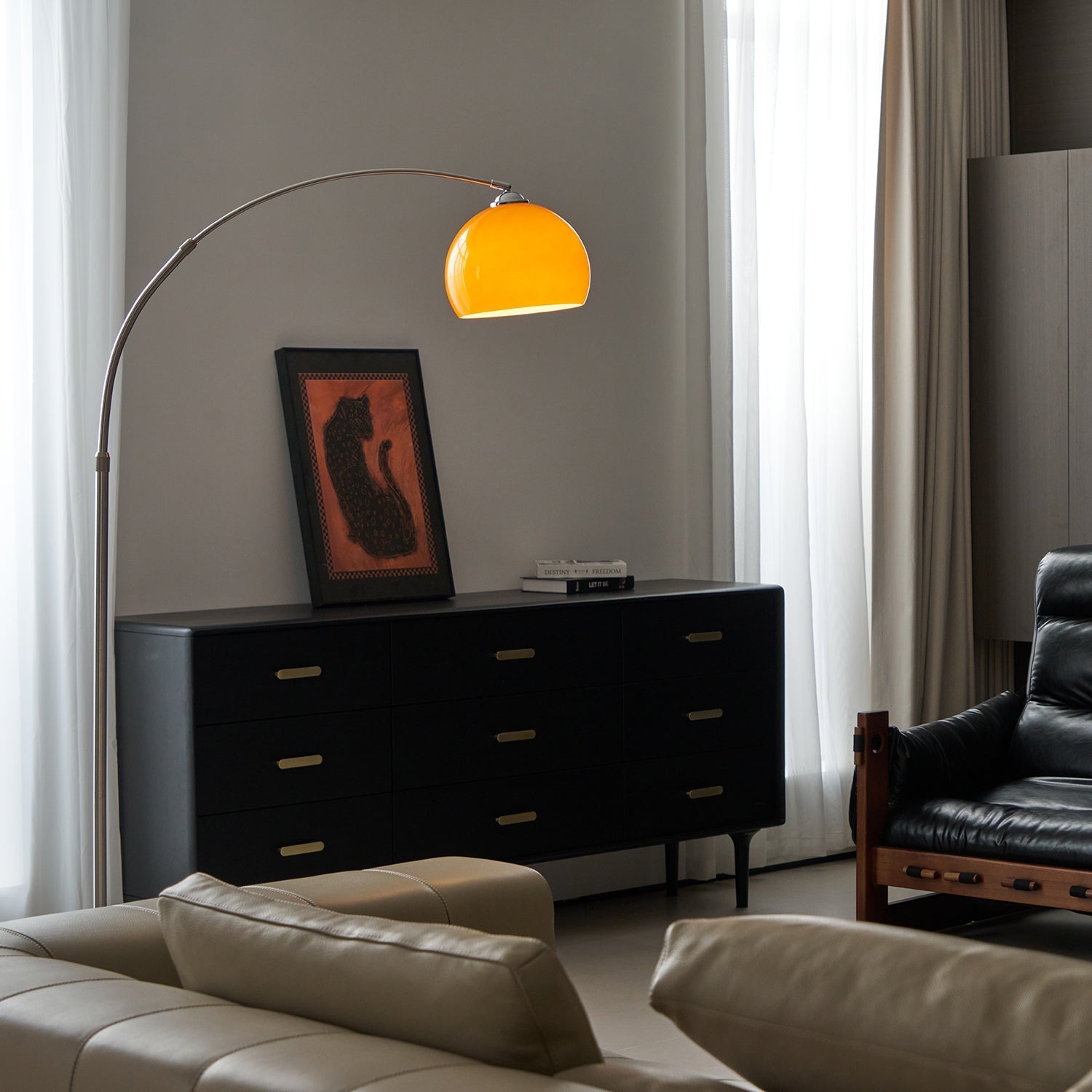 Tyllon Floor Lamp