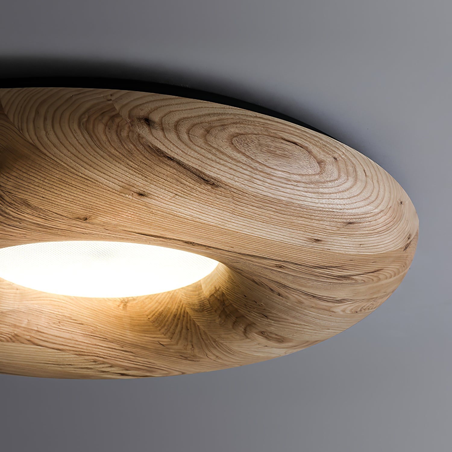 Cyon Wooden Donut Ceiling Light