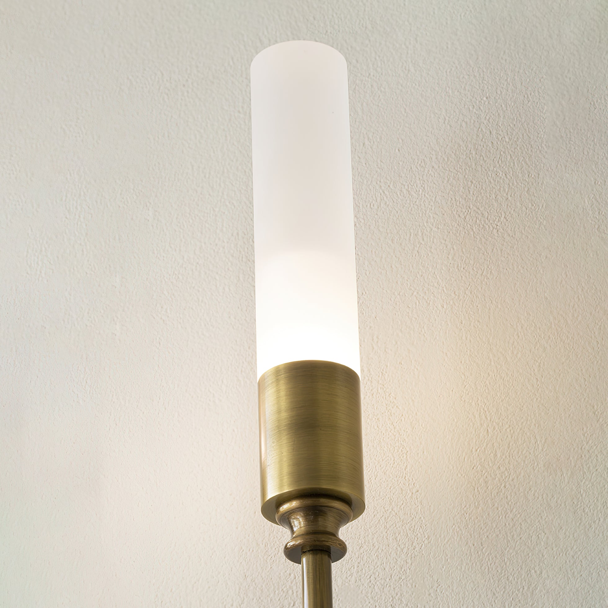 Dusenzo Wall Light