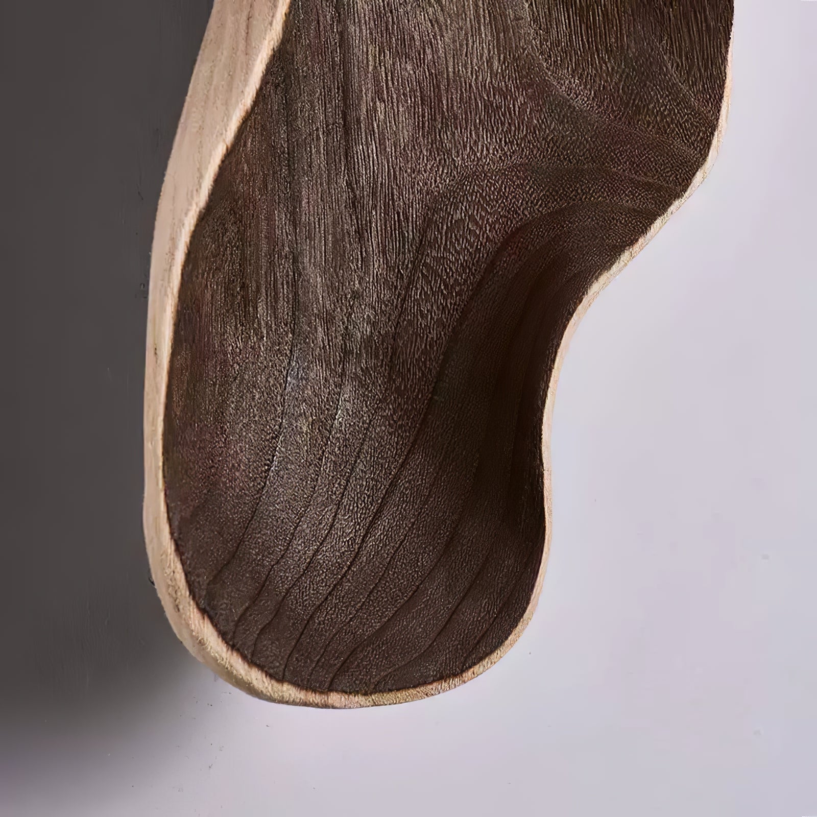 Hescio Wooden Wall Light