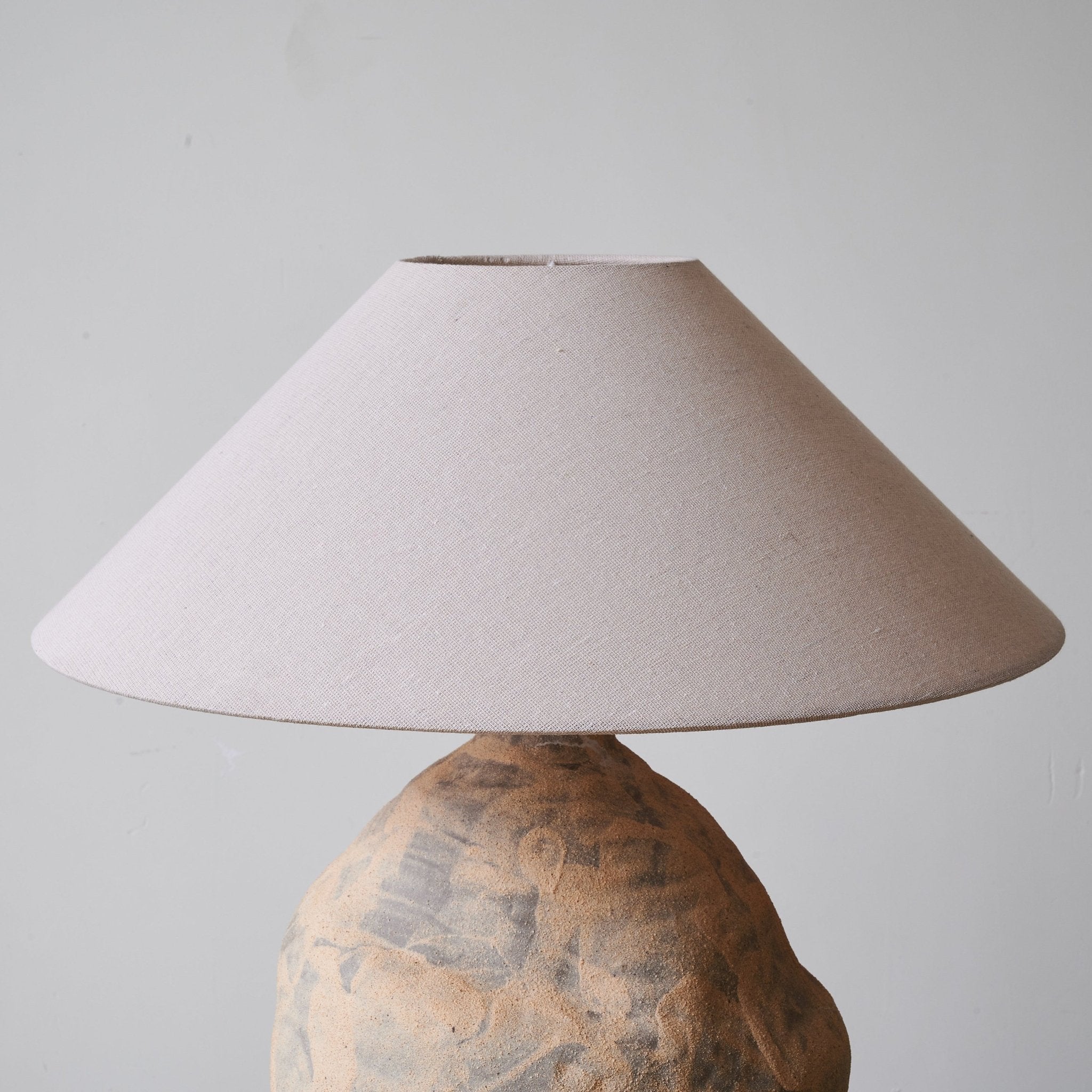 Dunase Table Lamp