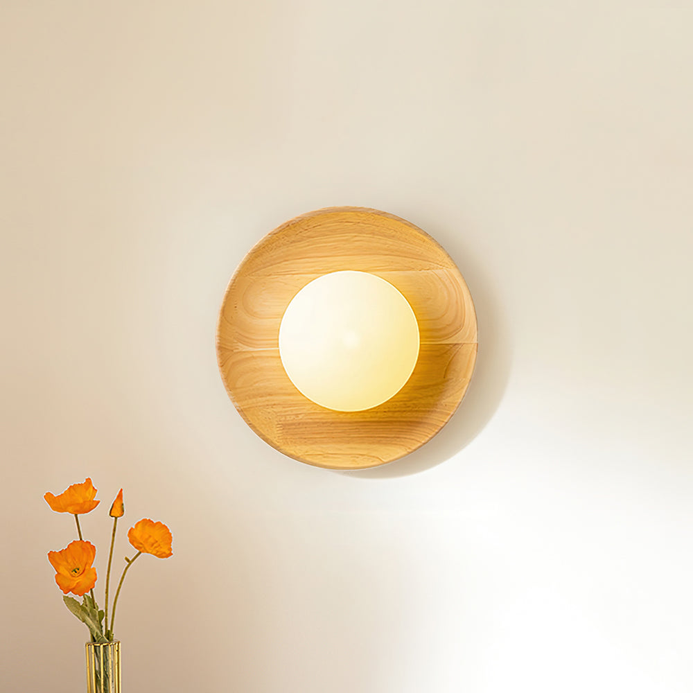 Wylcor Wooden Wall Light