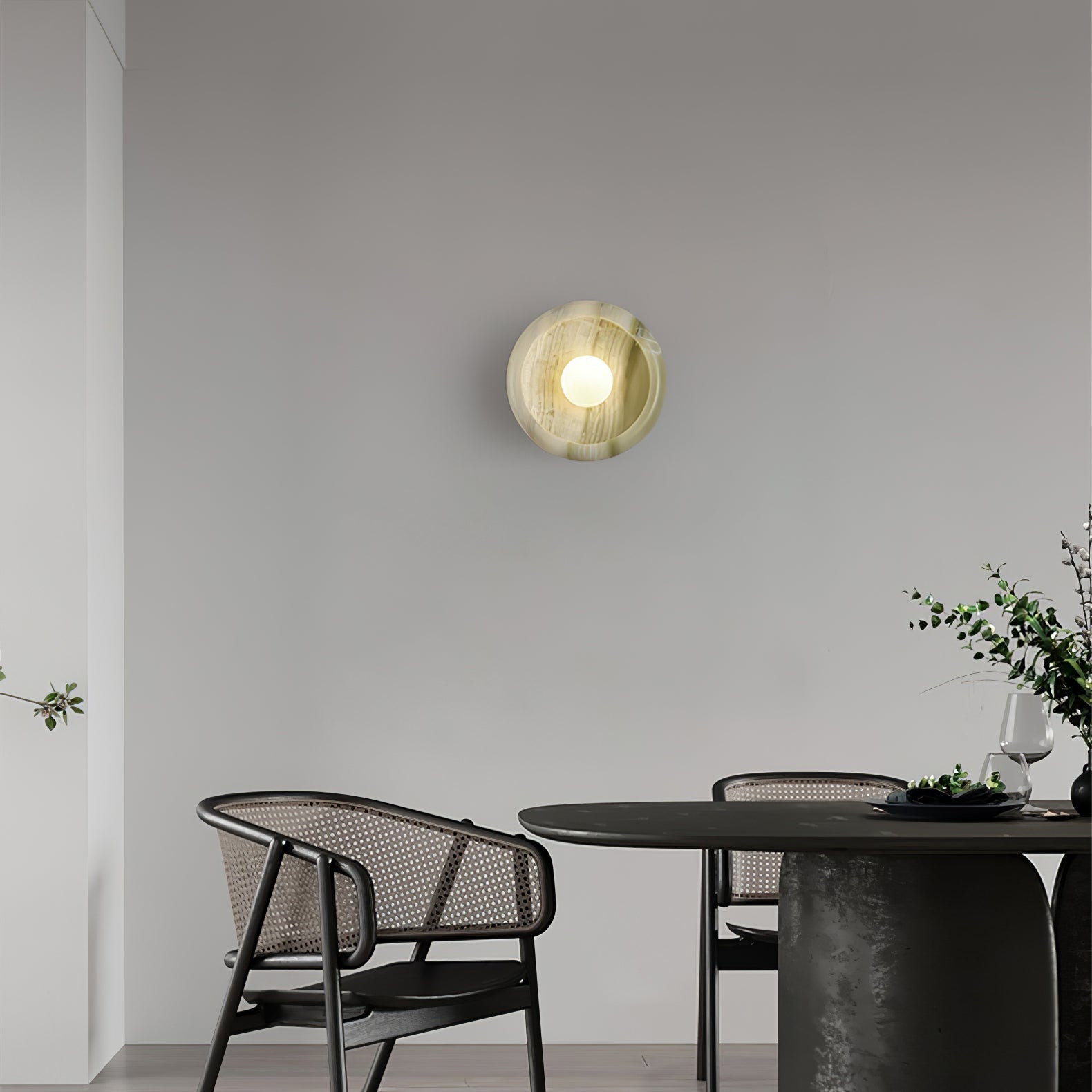 Jeda Marble Wall Light