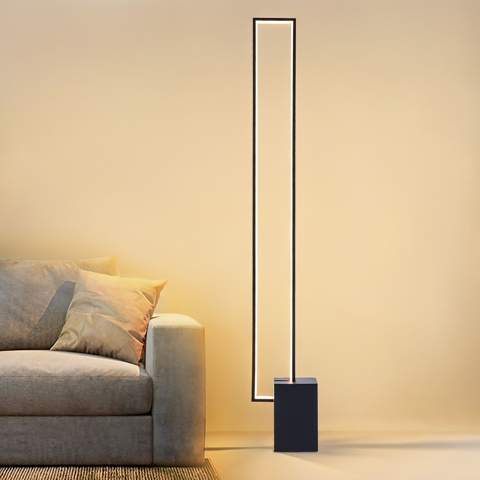 Voaren Floor Lamp