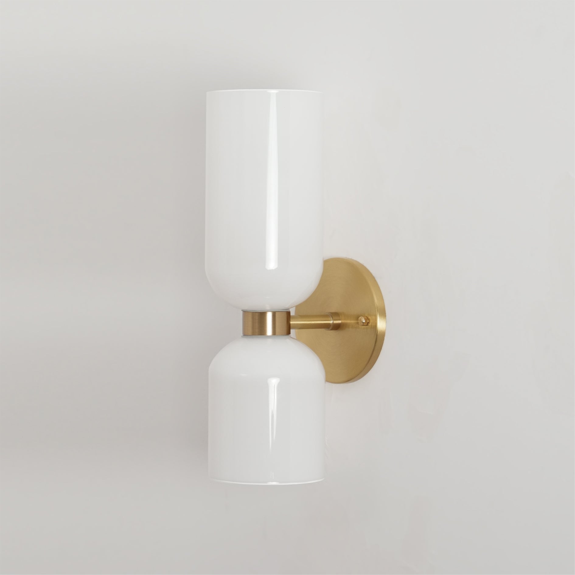 Gralor Wall Light