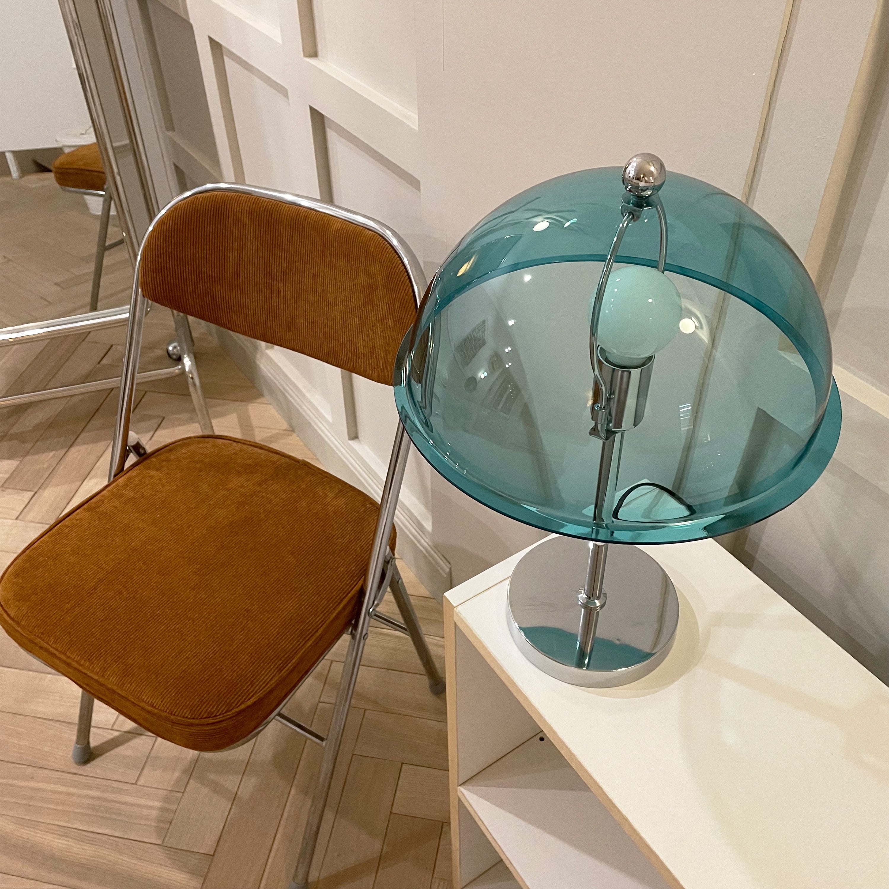 Wynnelio Table Lamp