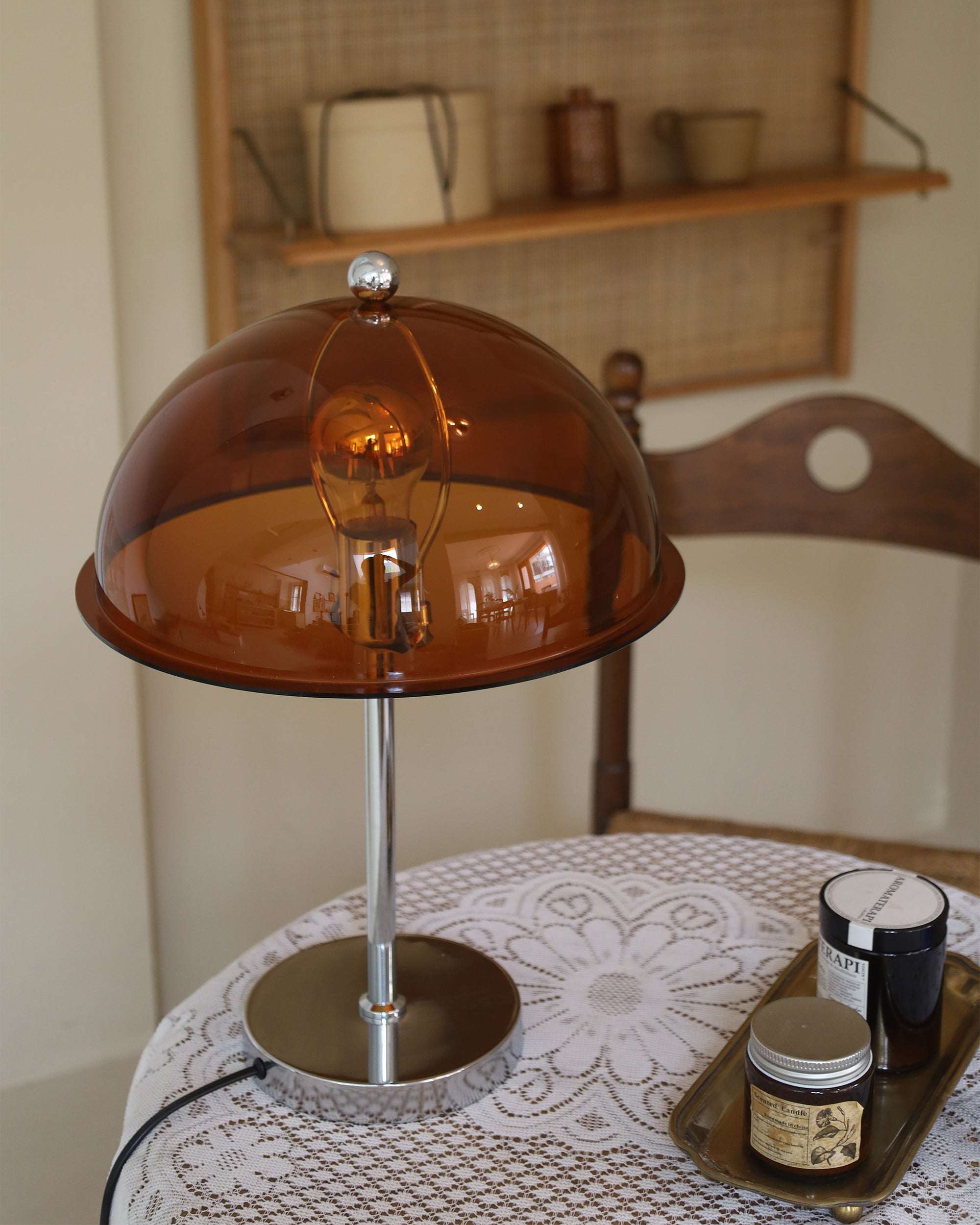 Wynnelio Table Lamp