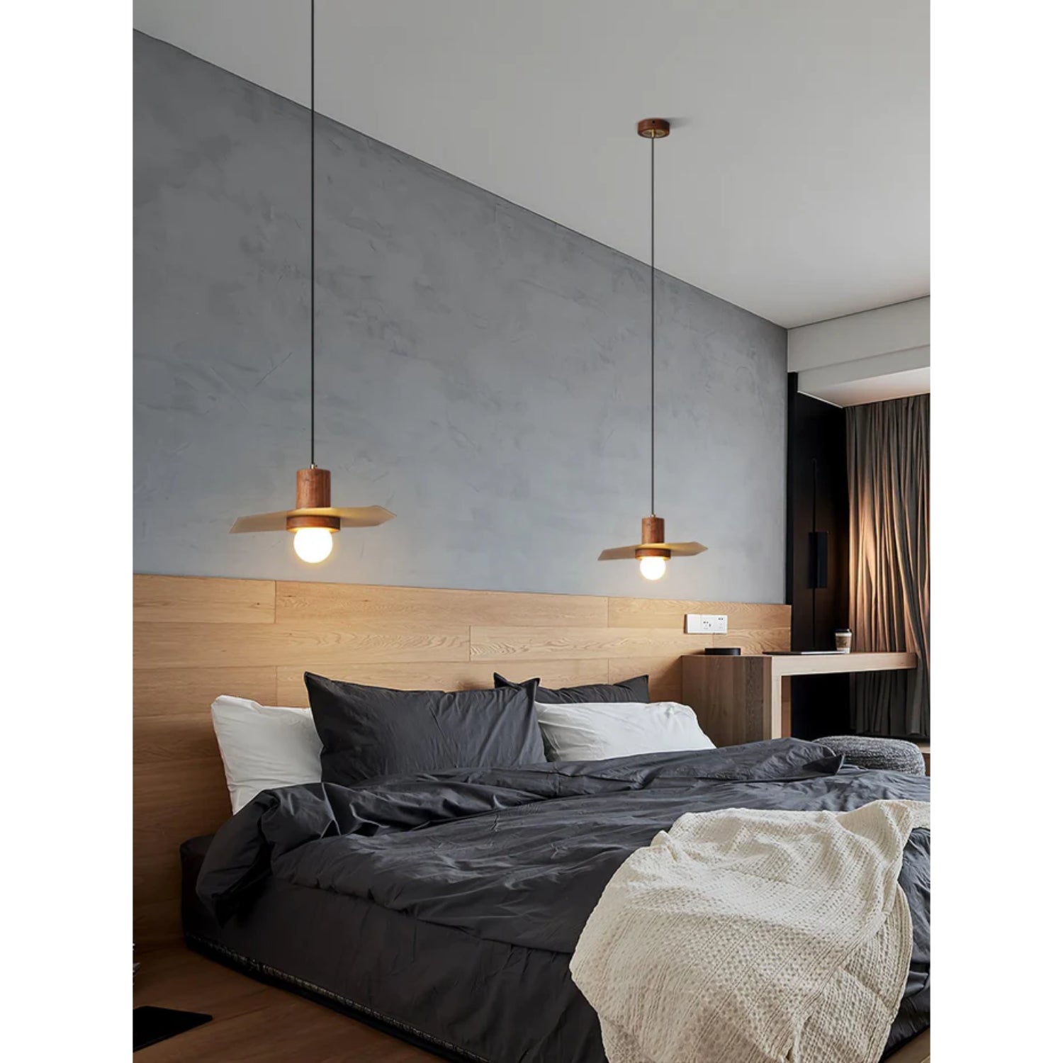 Layera Pendant Light