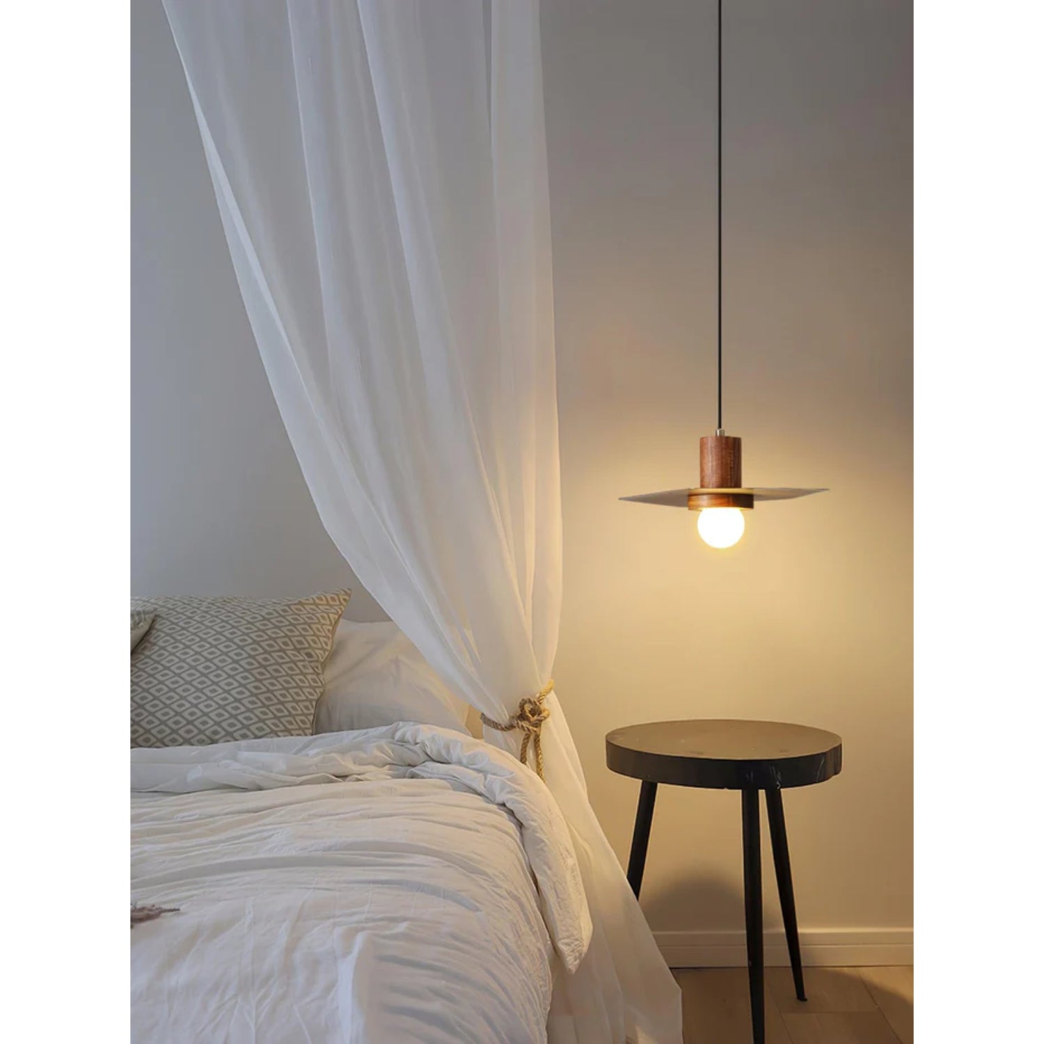Layera Pendant Light