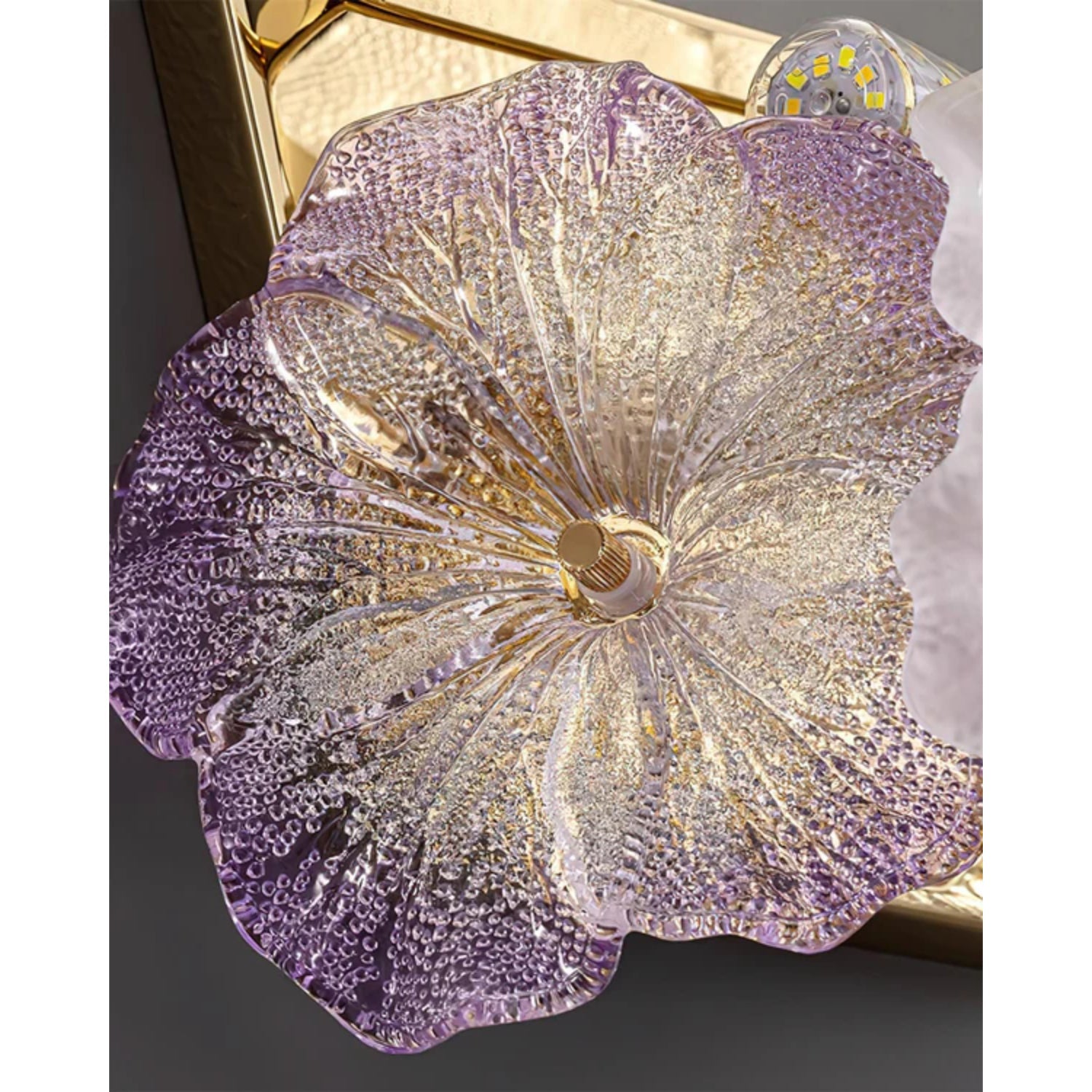 Leyza Flower Wall Light